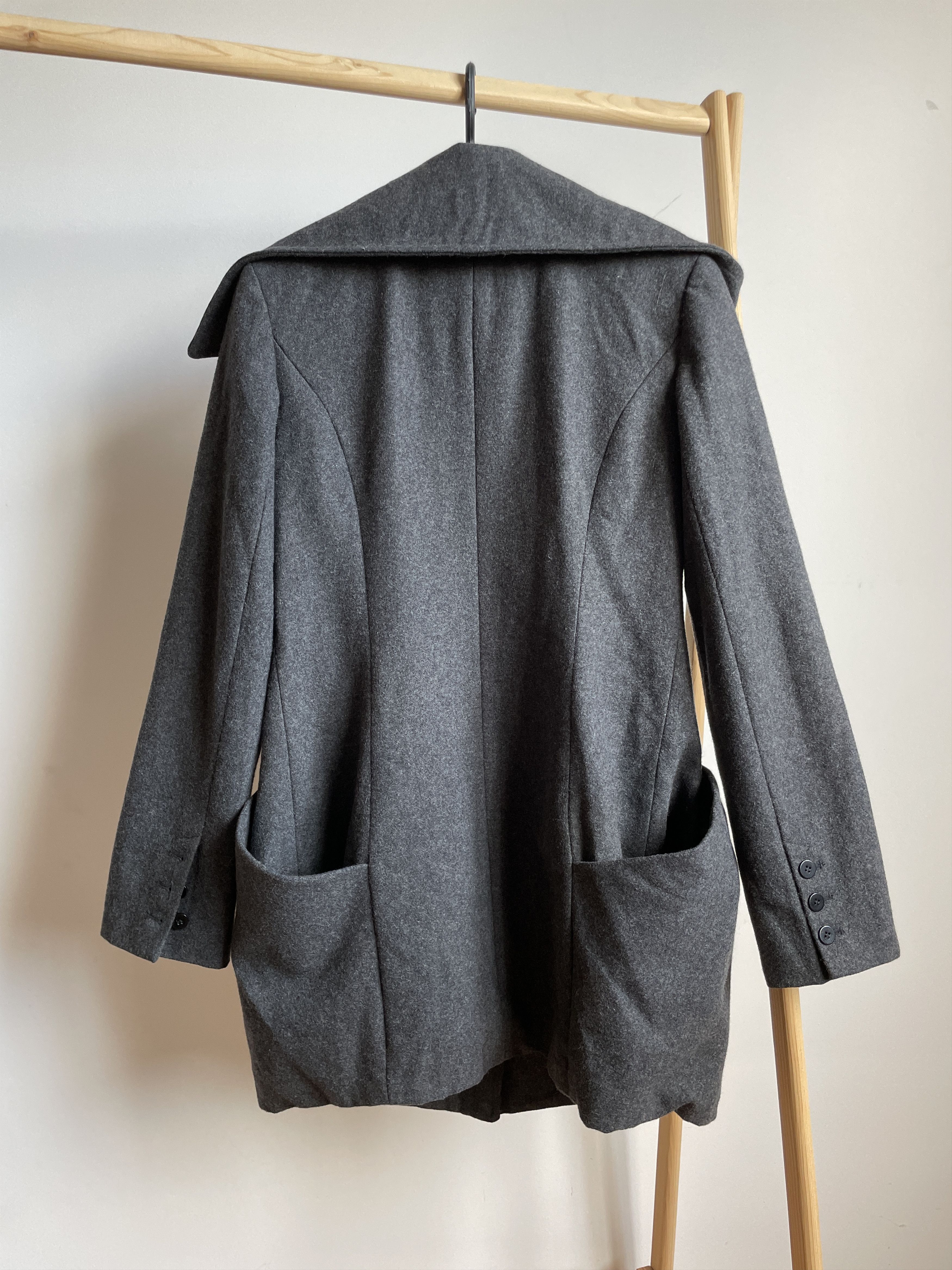 Gestuz Gestuz G-AIMI Oversized Lapels Double Breasted Womens Coat Size XS / US 0-2 / IT 36-38 - 2 Thumbnail