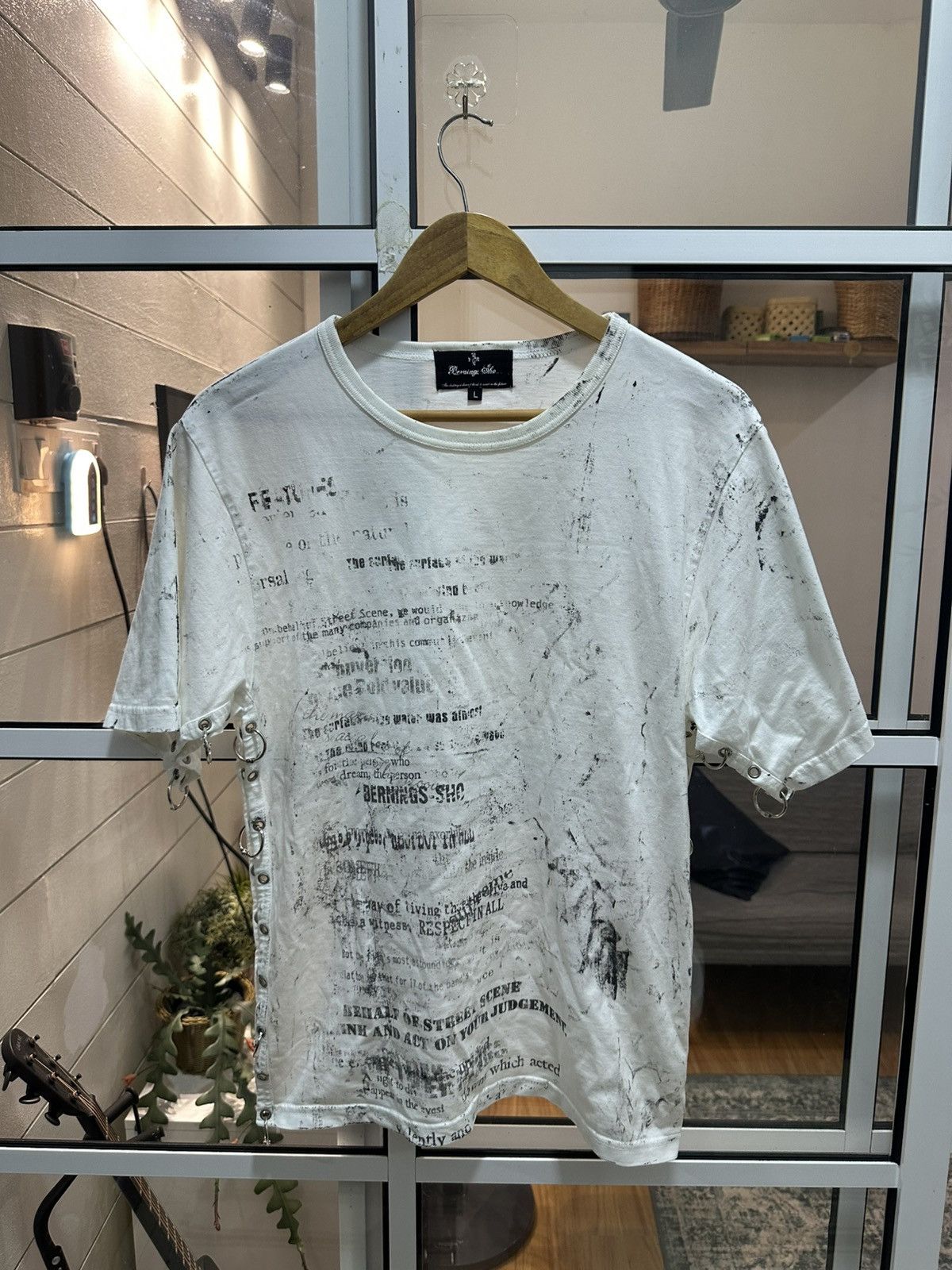 Seditionaries Vintage Bernings Sho Poem Studded/Ring T-Shirt Size US M / EU 48-50 / 2 - 1 Thumbnail