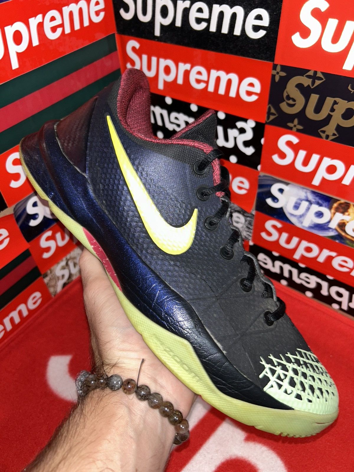 Nike Nike Kobe Venomenon 4 Glow-In-The-Dark 635578-003 size 12 Size US 12 / EU 45 - 7 Thumbnail