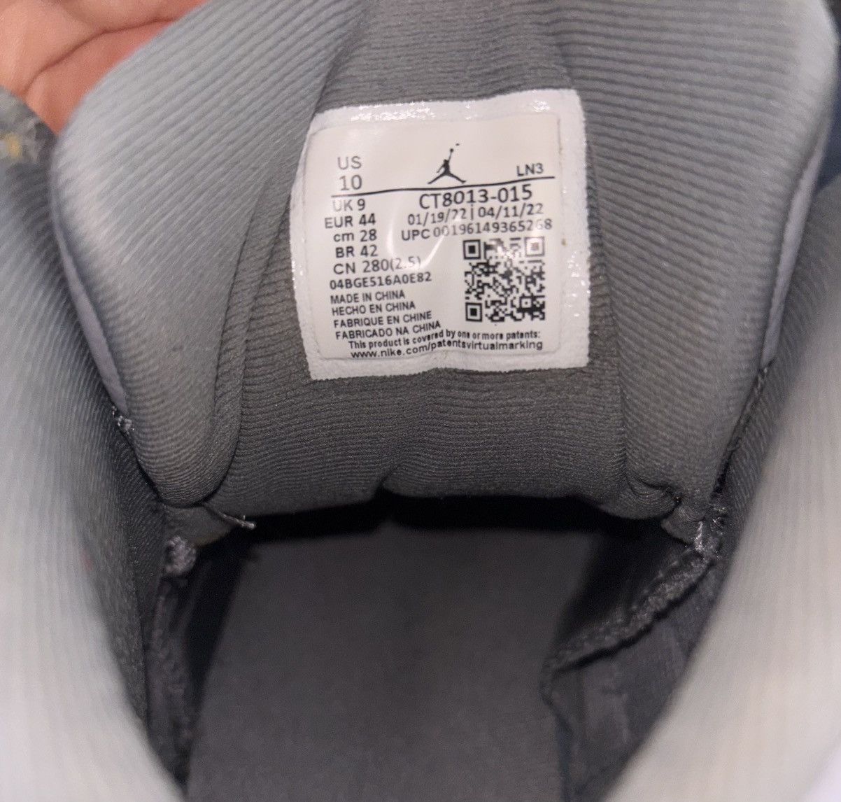 Jordan Brand Jordan Retro 12 Stealth Size US 10 / EU 43 - 4 Thumbnail