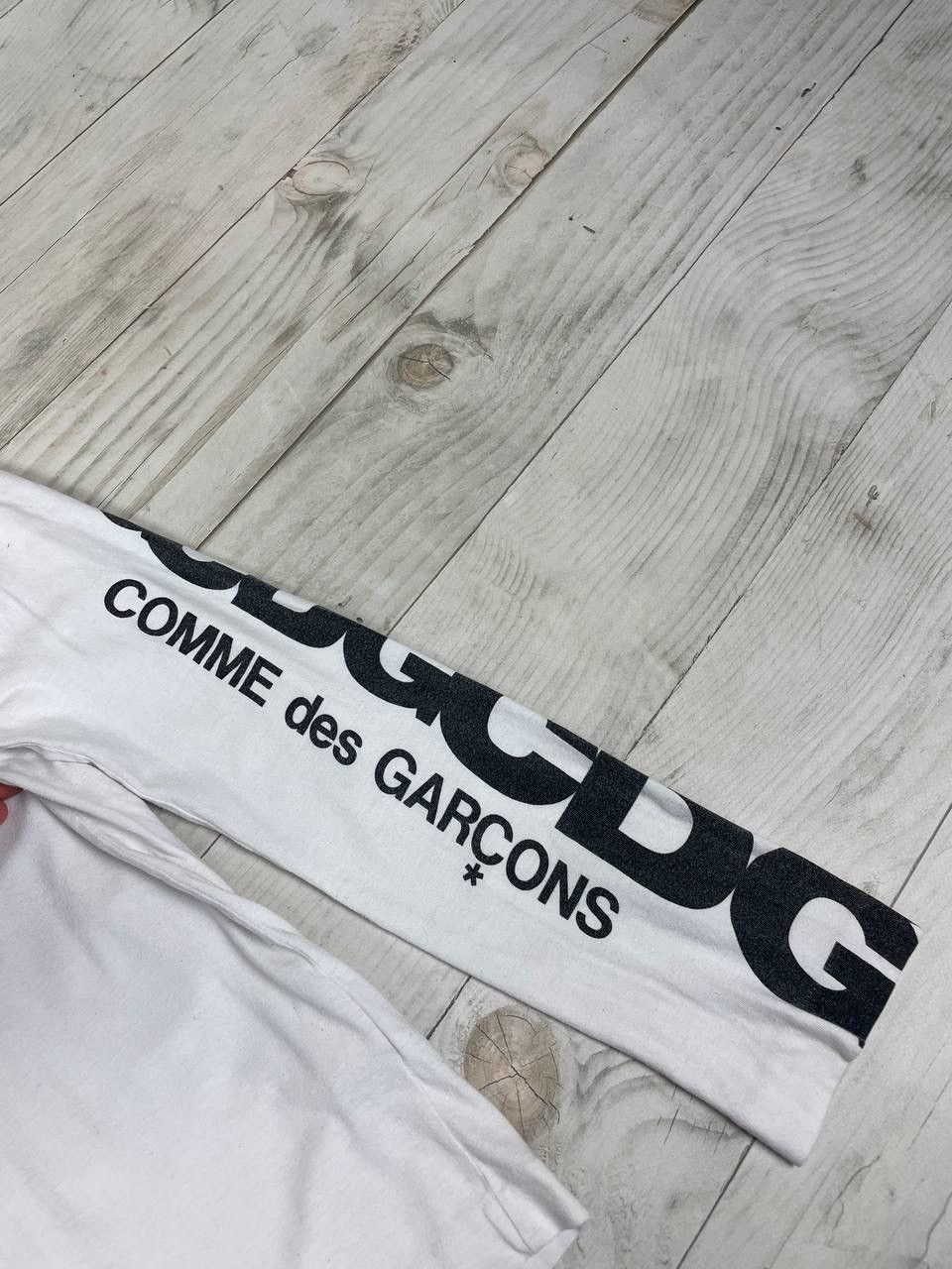 Comme des Garcons Comm Des Garçons Big Logo Long Sleeve Japan Luxury Size US S / EU 44-46 / 1 - 6 Thumbnail