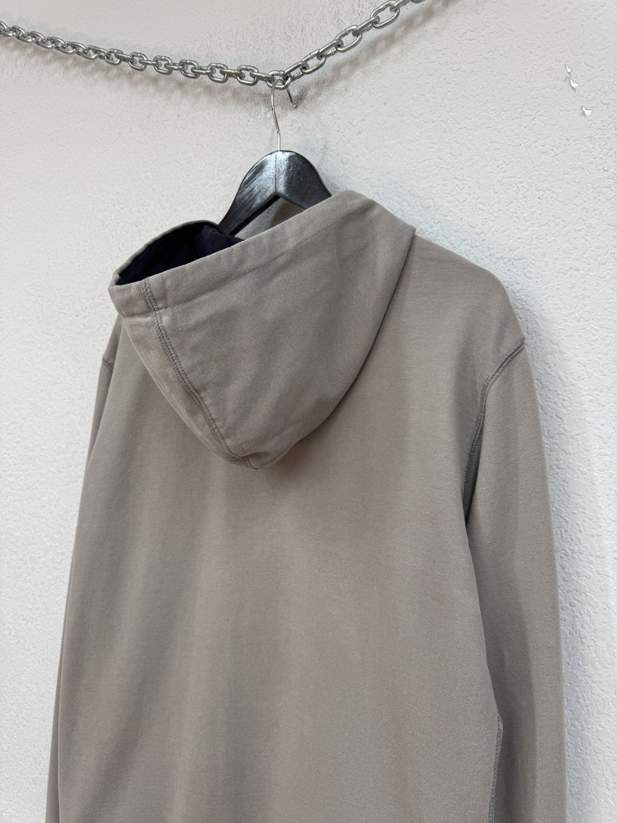 Armani Vintage Armani Y2K Zip Hoodie Avantgarde Distressed Japan Size US XL / EU 56 / 4 - 13 Thumbnail
