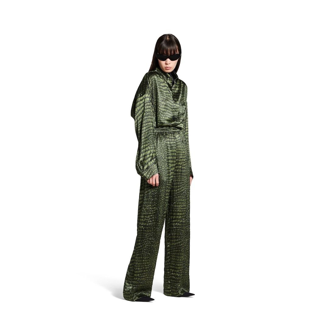 Balenciaga o1bcso1str0326 Pyjama Pants in Green Size 27" / US 4 / IT 40 - 2 Thumbnail