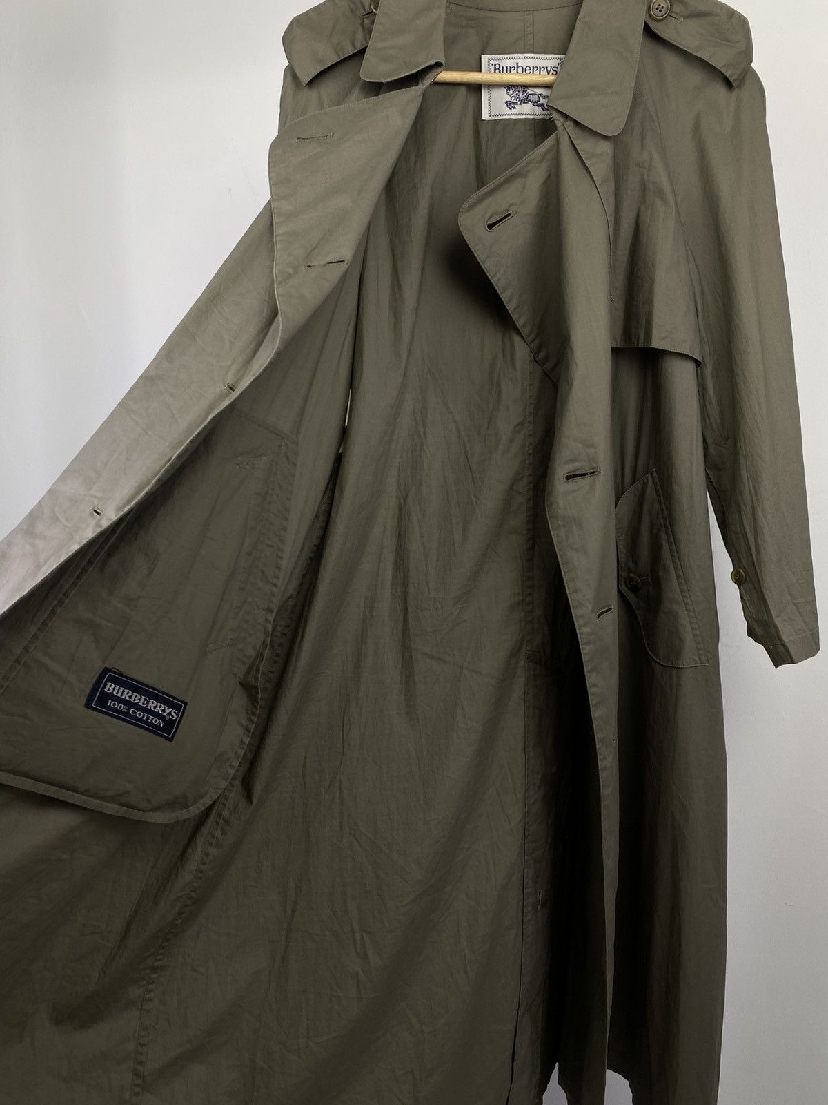 Burberry Vintage 90’s Burberrys’ Cotton Double Breast Trench Coat Size US M / EU 48-50 / 2 - 7 Thumbnail