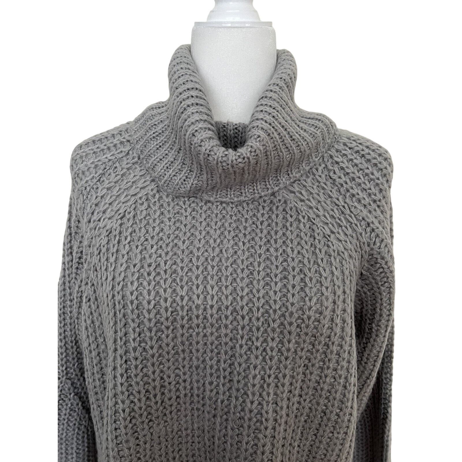 Standard Cloth CLOTH BY DESIGN Pointelle Turtle Neck Sweater size M A003059 Size M / US 6-8 / IT 42-44 - 3 Thumbnail