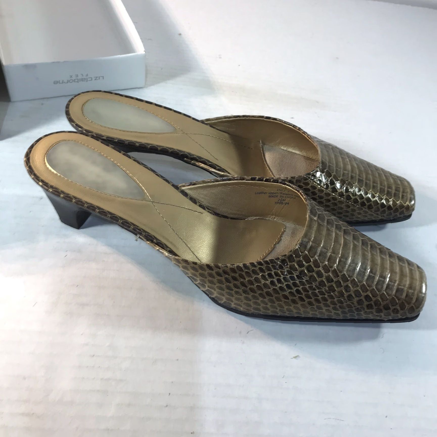 Liz Claiborne Liz Claiborne Flex Inez2 Leather Mules Womens Size 7.5 Casual Business Dress Square Toe Fall Spring Summer Gold Brown Snake Print Size US 7.5 / IT 37.5 - 4 Thumbnail