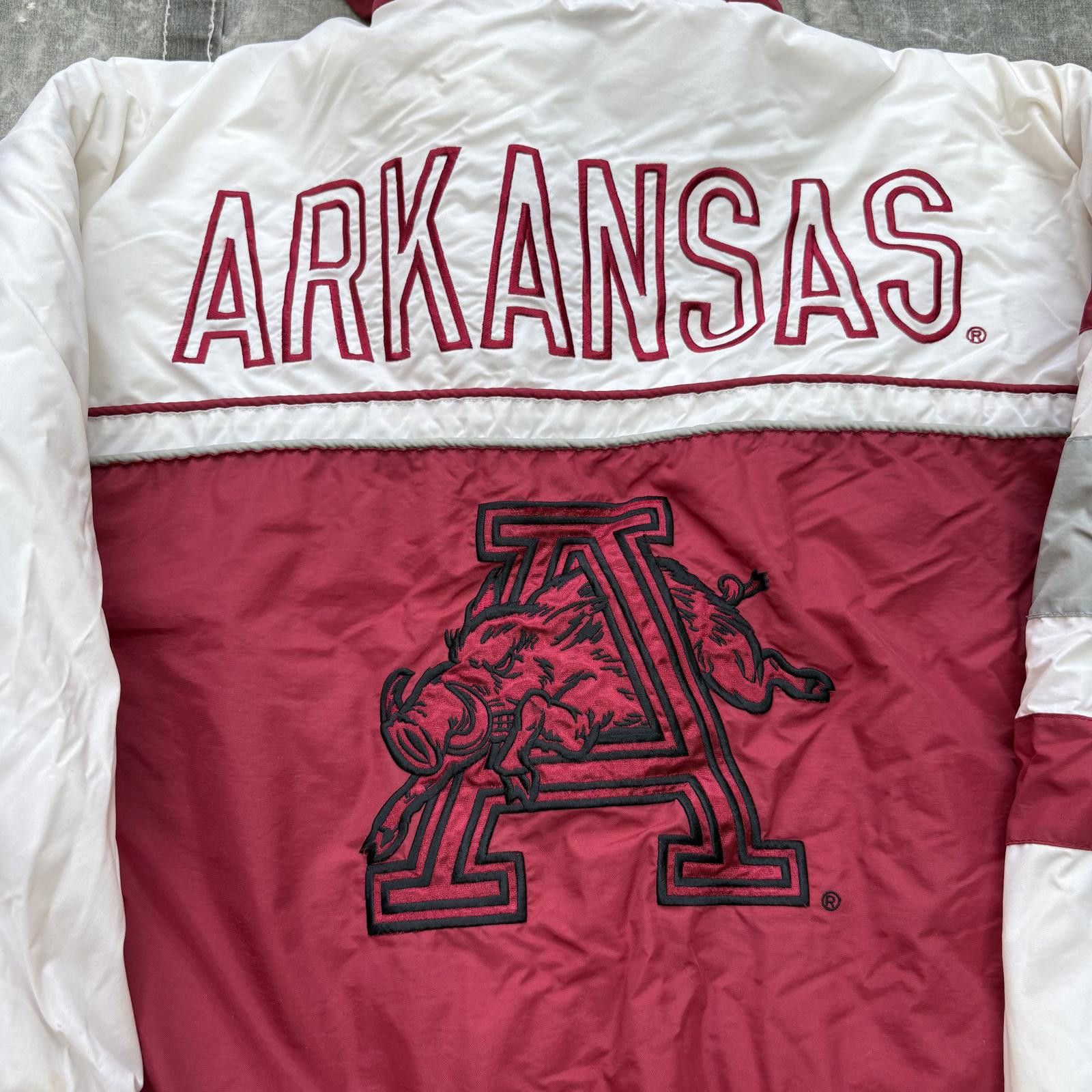 Vintage Vintage 90s Arkansas Razorbacks College Sports Puffer Jacket Size US XL / EU 56 / 4 - 6 Thumbnail