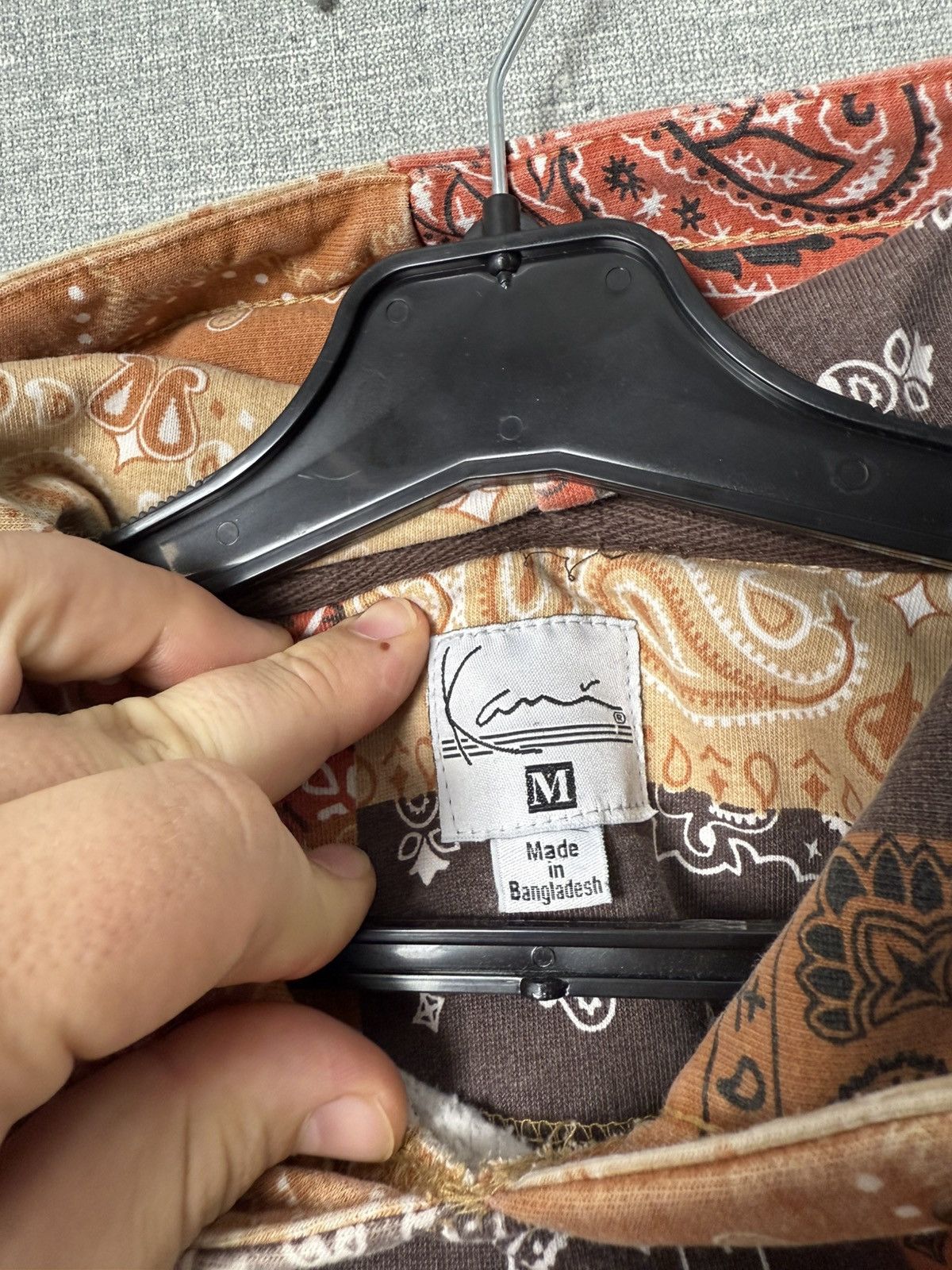 Karl Kani Karl Kani Patchwork Bandana Hoodie Center Logo Fleece Detail Size US M / EU 48-50 / 2 - 14 Thumbnail