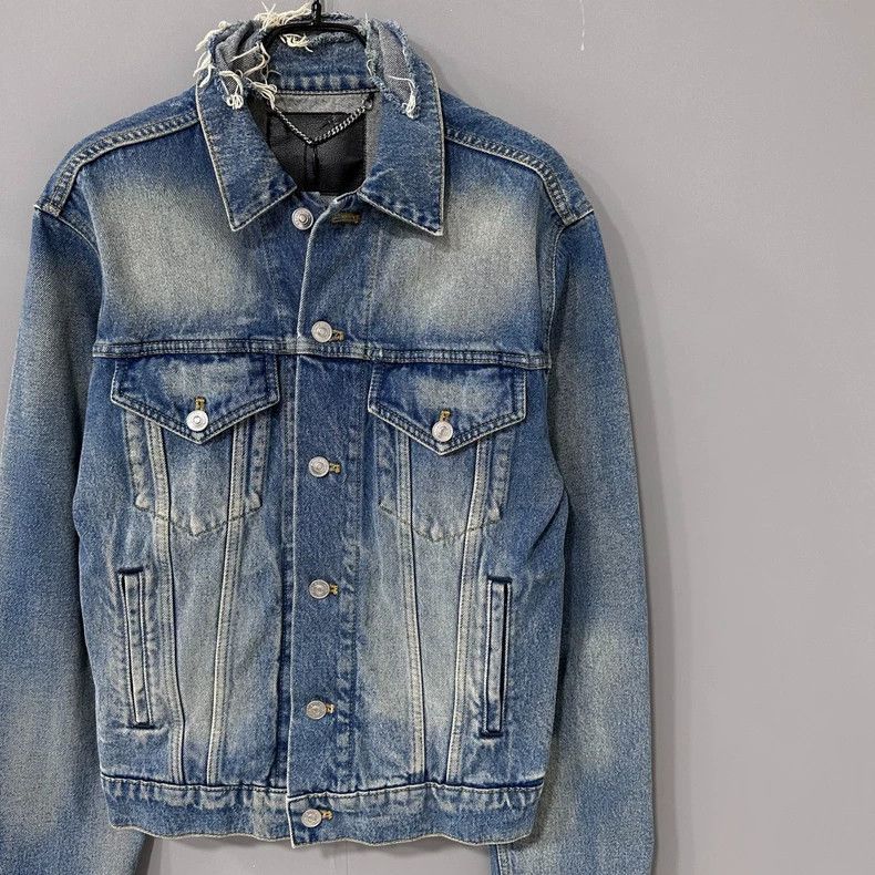 Balenciaga Balenciaga size 46 Embroidered Coke Fringe Denim Jacket Size US S / EU 44-46 / 1 - 2 Thumbnail