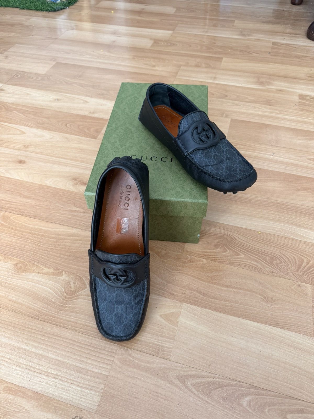 Gucci Mens Gucci interlocking G driver loafers Size US 9 / EU 42 - 1 Thumbnail