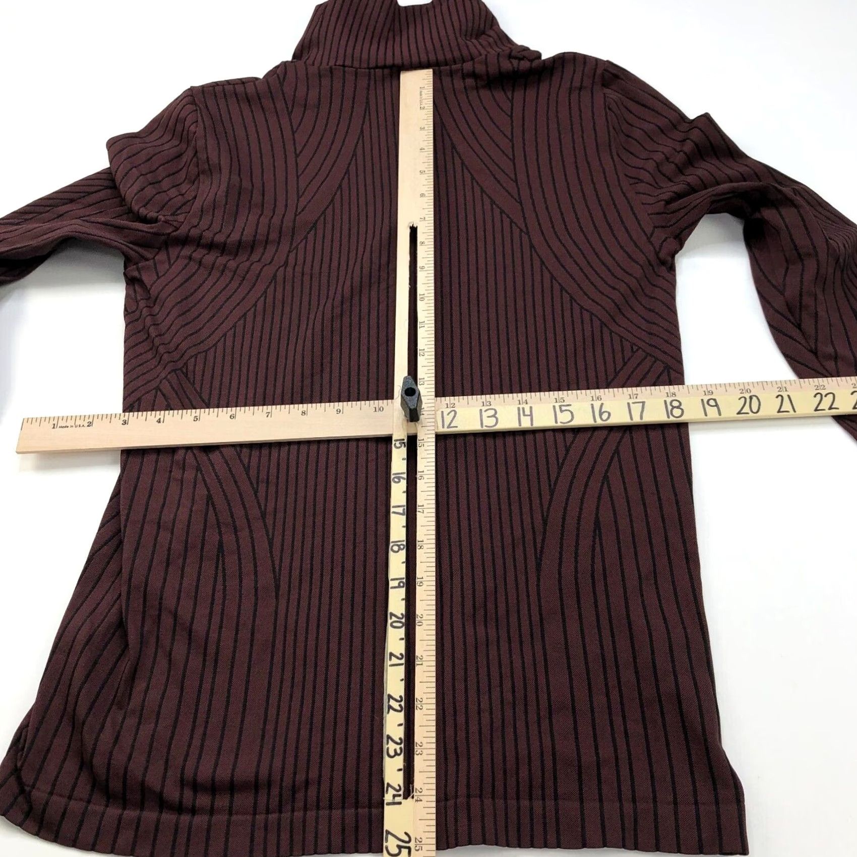 Athleta Athleta Pullover Top Womens Turtleneck Maroon Striped Athleisure MINT Flurry Endeavor L Activewear Casual Shirt Size L / US 10 / IT 46 - 5 Thumbnail