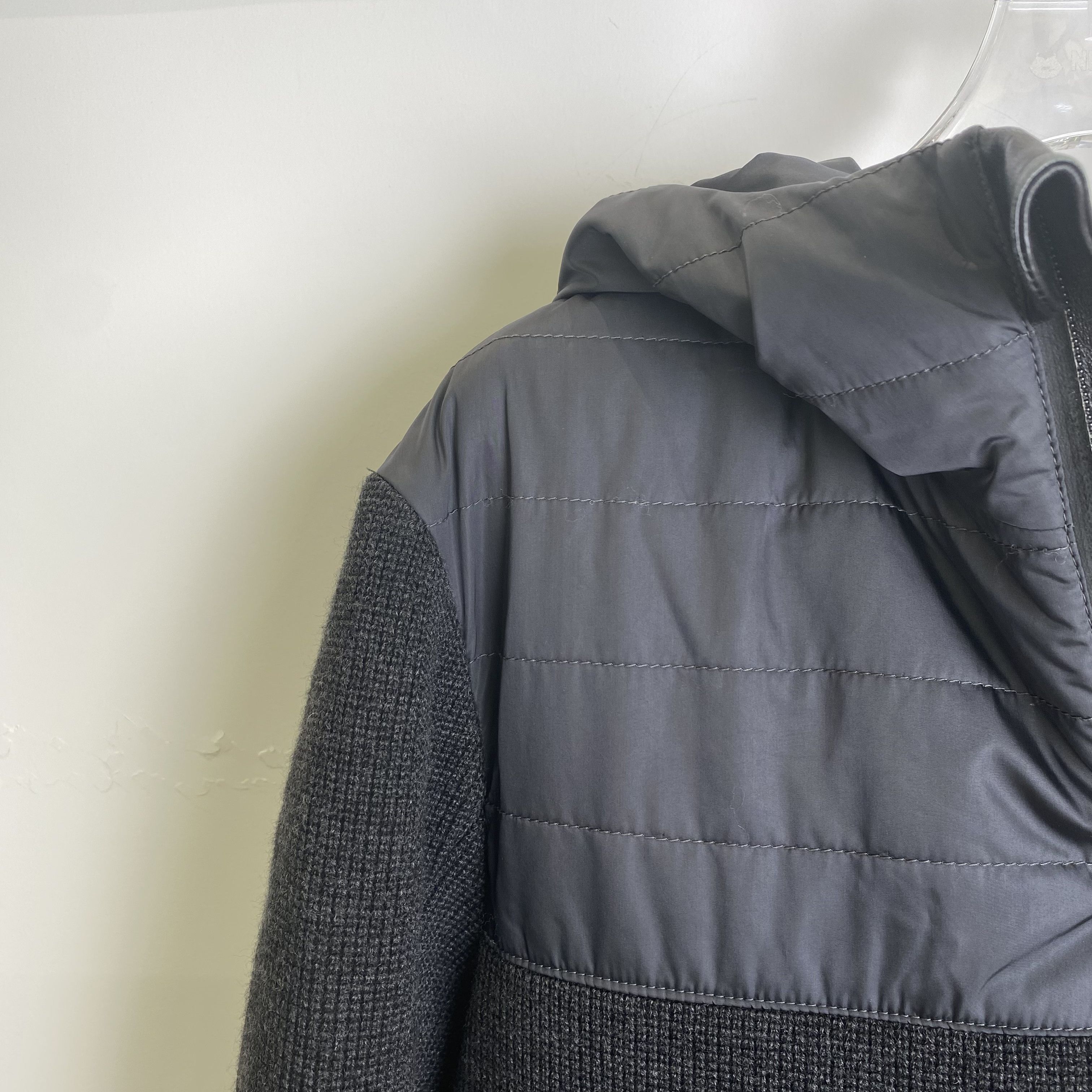 Fendi Fendi Badge Down Jacket Black (44) Size US S / EU 44-46 / 1 - 3 Thumbnail