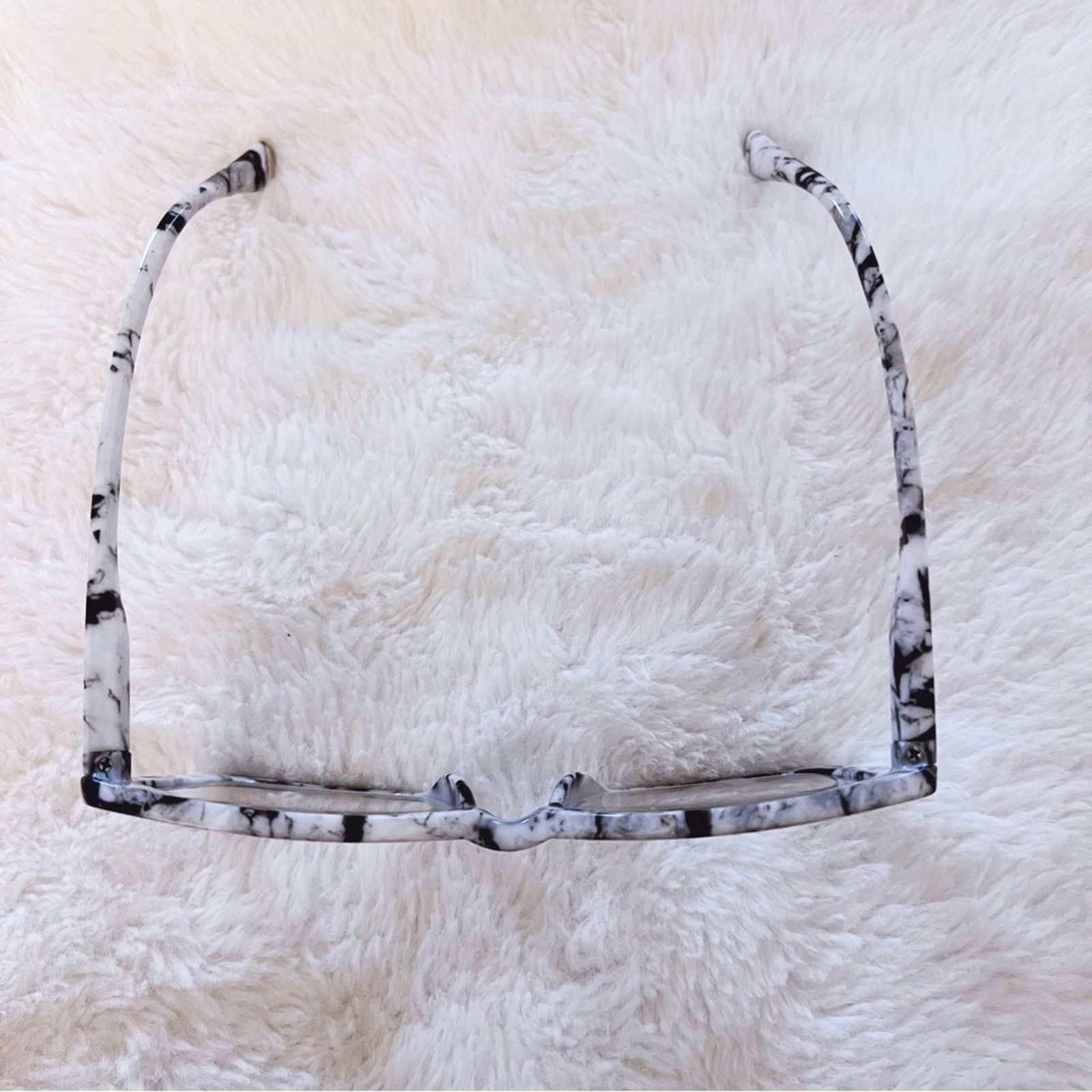 Other Leila White Marble Cateye Oversized Reader Glasses Size ONE SIZE - 4 Thumbnail