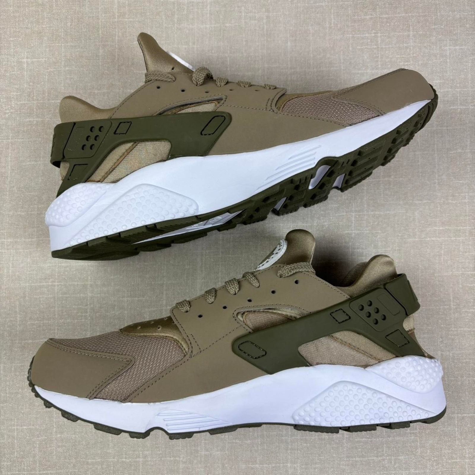 Nike 🐆 2017 Nike Air Huarache “Khaki” 13M Size US 13 / EU 46 - 4 Thumbnail
