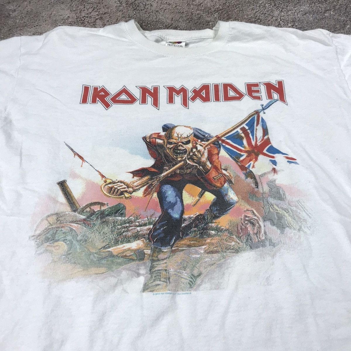 Vintage Vintage 90s Iron Maiden Band Tee Graphic Print Grunge Boxy L Size US L / EU 52-54 / 3 - 2 Thumbnail