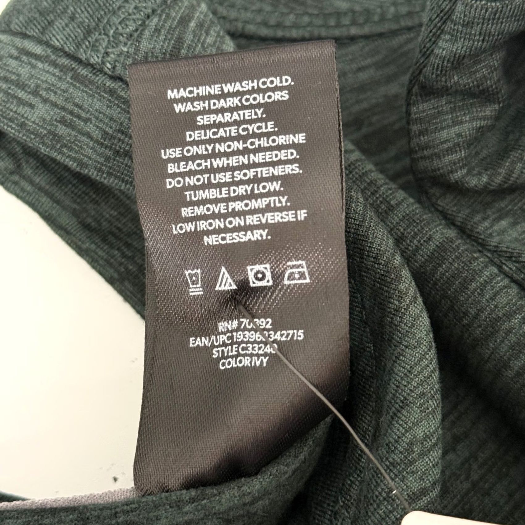 Vintage Mens Small Tech Crew Long Sleeve Ivy Green Zip Pocket Performance Goprcore NWT Size US S / EU 44-46 / 1 - 6 Thumbnail