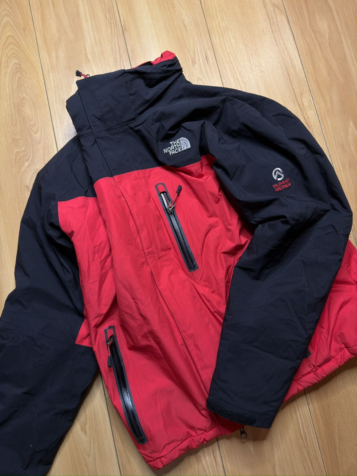 The North Face The north face vintage jacket summit series hyvent alpha Size US M / EU 48-50 / 2 - 1 Thumbnail