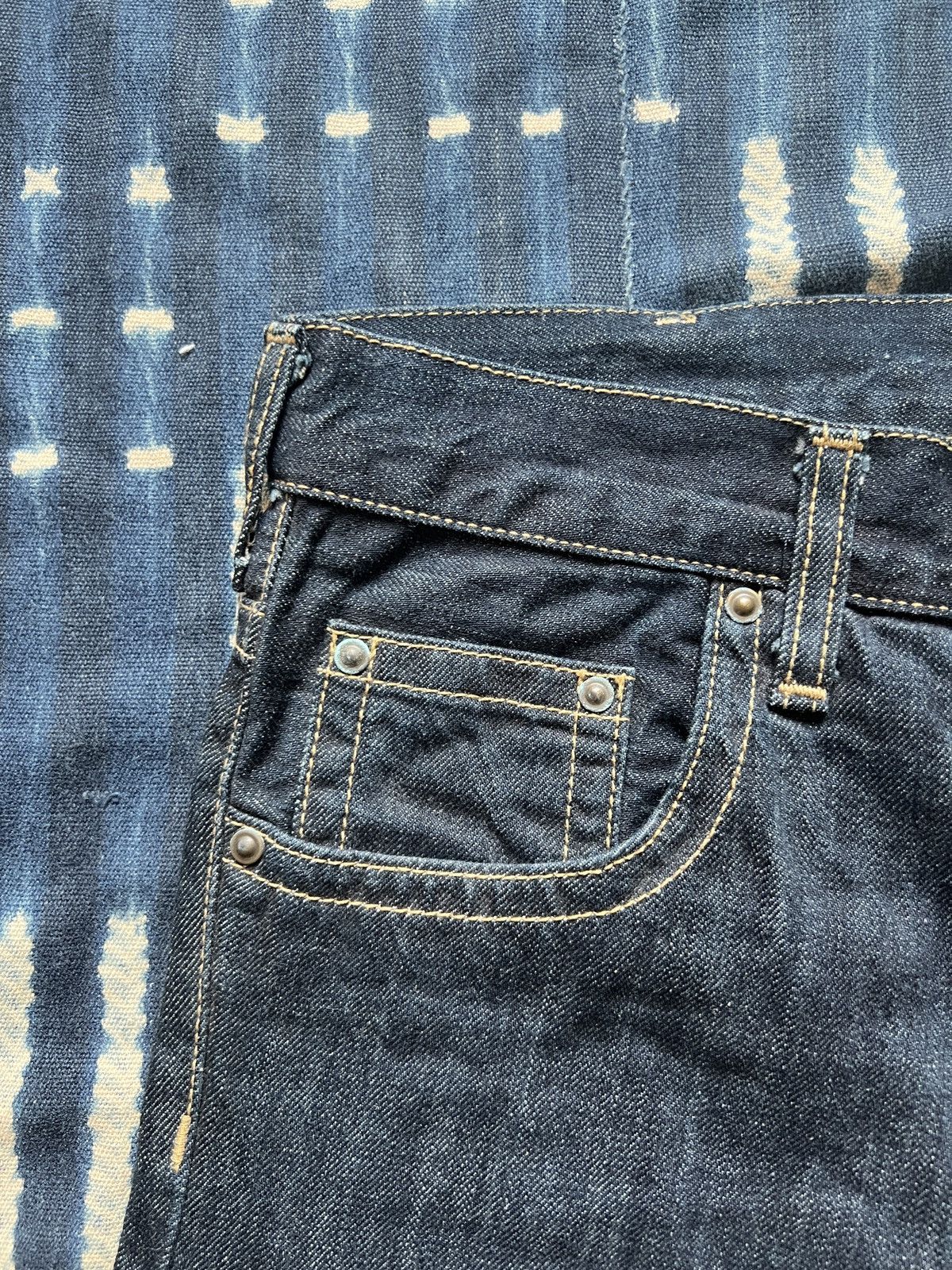Carhartt Wip Carhartt WIP Indigo Bermuda Denim Shorts Size US 30 / EU 46 - 5 Thumbnail