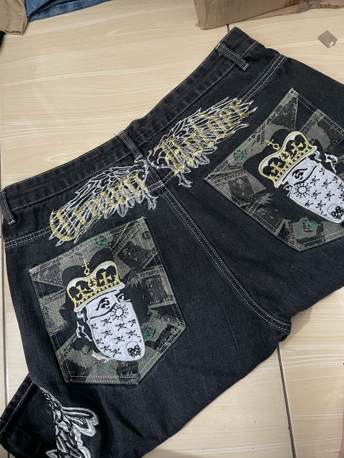 Japanese Brand Y2k crown holder x if six was nine Size US 40 / EU 56 - 8 Thumbnail