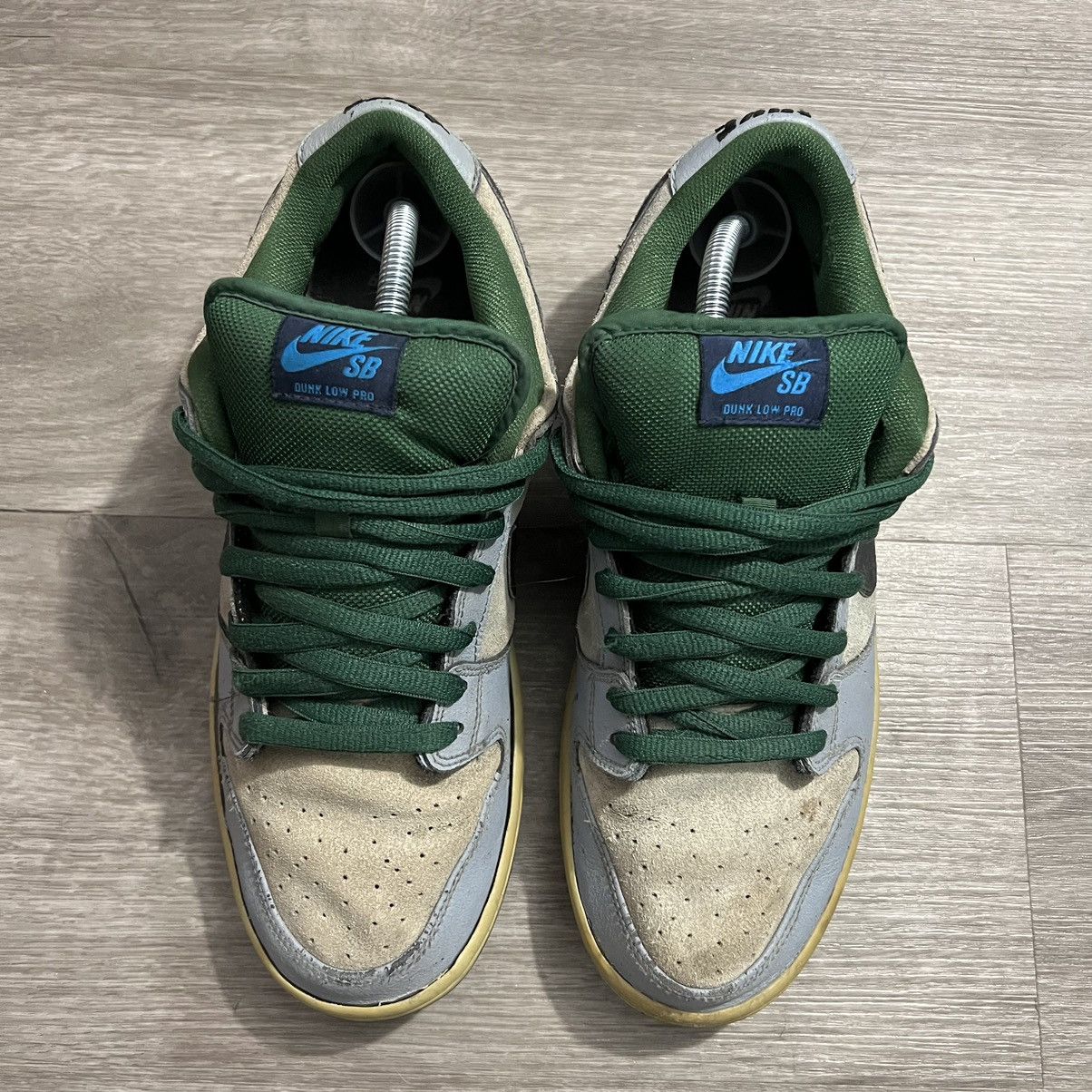 Nike Nike SB Dunk Low Maple Leaf Central Park Size US 10.5 / EU 43-44 - 4 Thumbnail