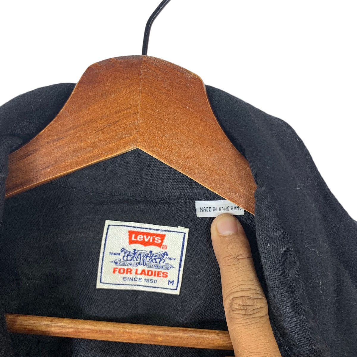 Levi's × Vintage 🔥🔥VINTAGE LEVIS FOR LADIES BUTTON WOOL SHIRTS Size M / US 6-8 / IT 42-44 - 5 Thumbnail