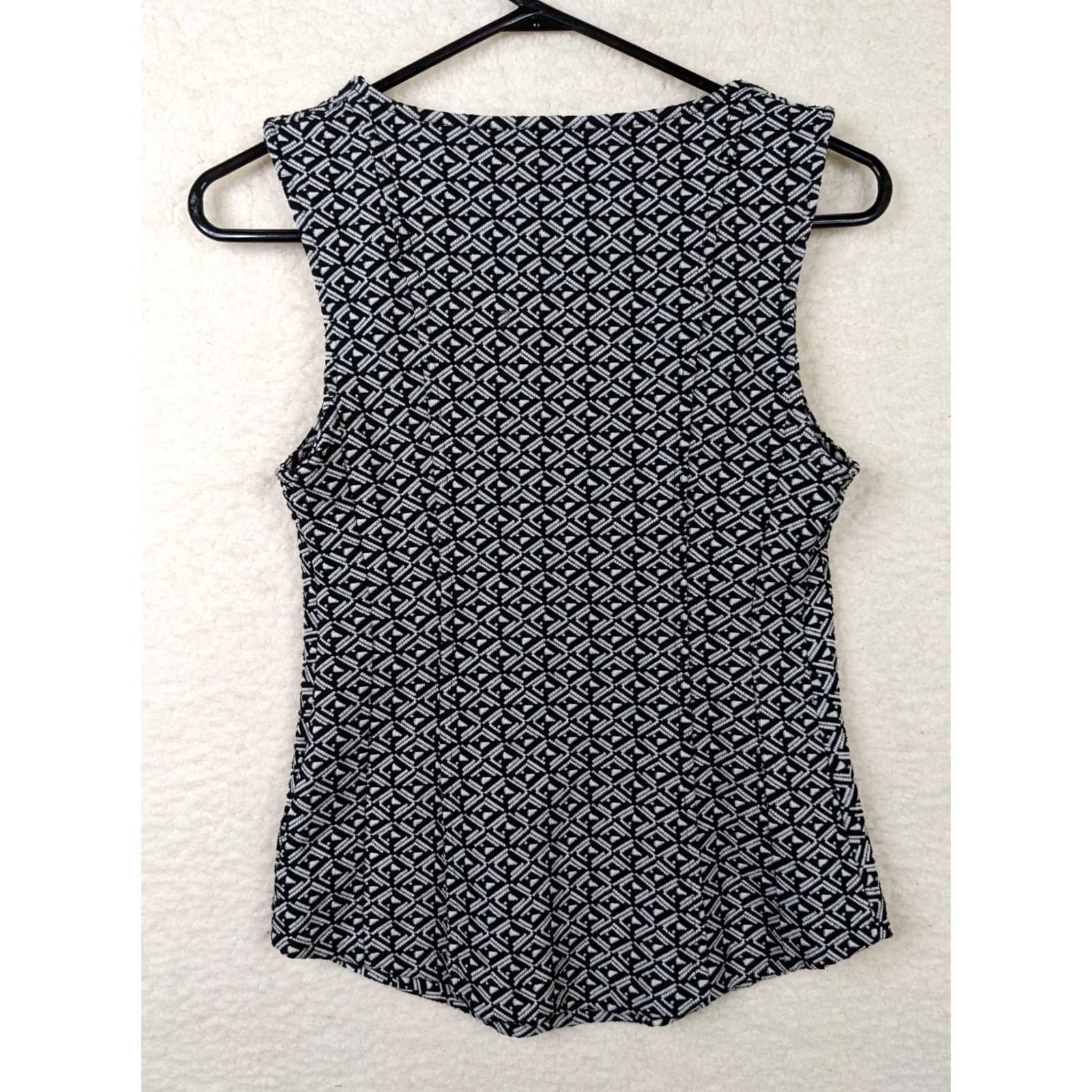 Anthropologie Anthropologie Shirt Womens XS Blue White square neck short sleeve geometric multicolor casual Size XS / US 0-2 / IT 36-38 - 2 Thumbnail