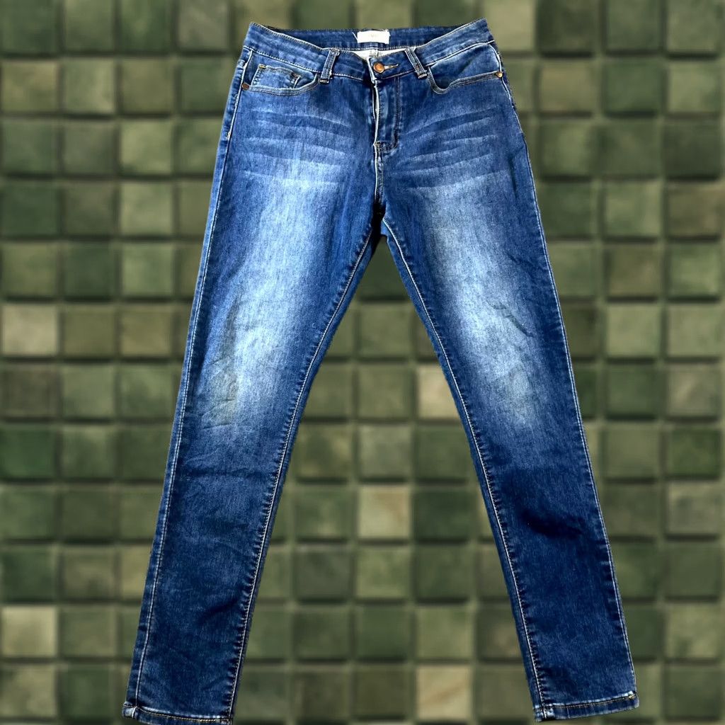 Vintage Bamboo Skinny Jeans Women's 11 Blue Cotton Denim Travel Faded Stretch Jeans Size 32" / US 10 / IT 46 - 1 Thumbnail