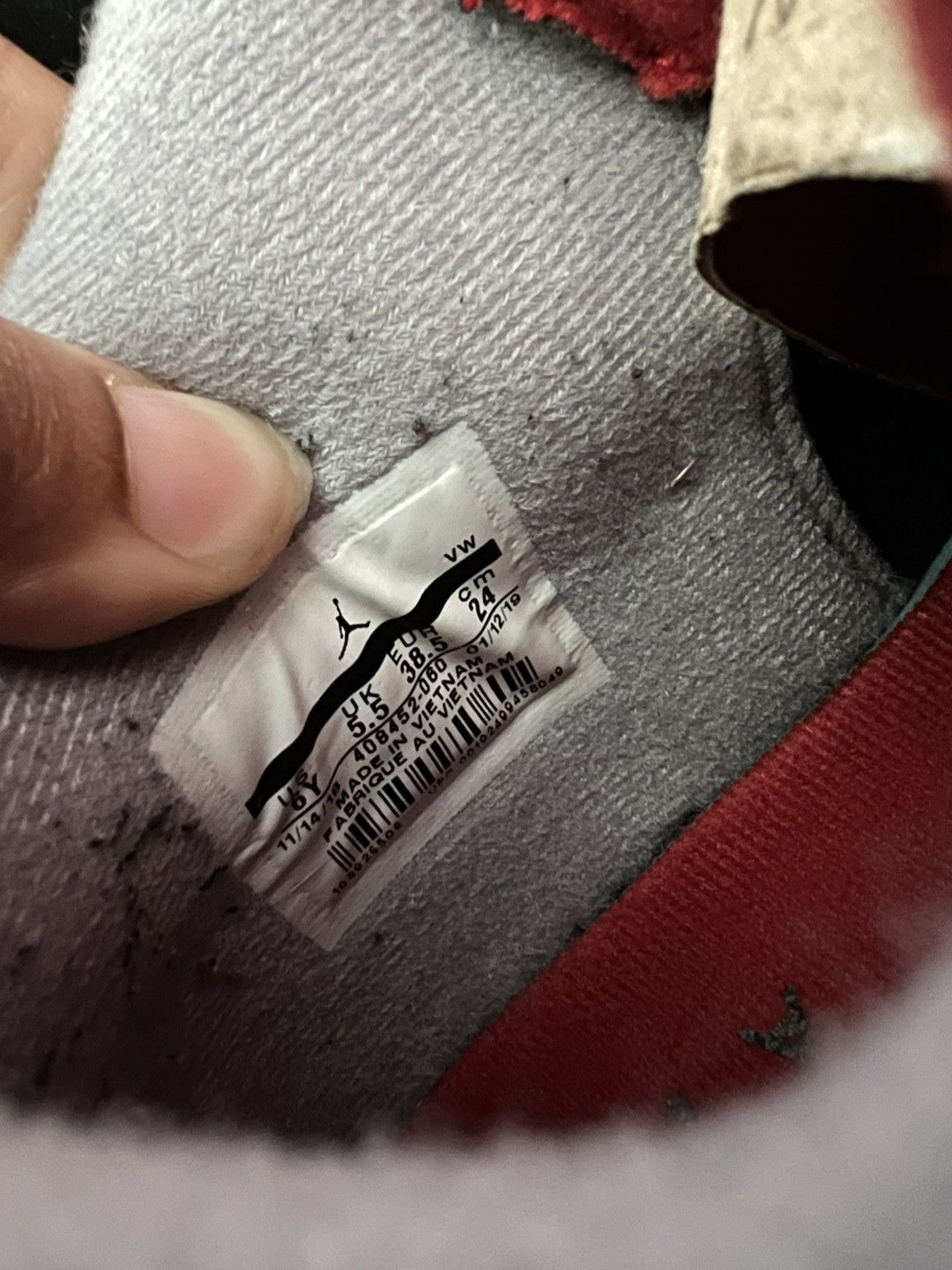Jordan Brand Air Jordan 4 GS “Bred” 2019 Size US 6 / EU 39 - 7 Thumbnail
