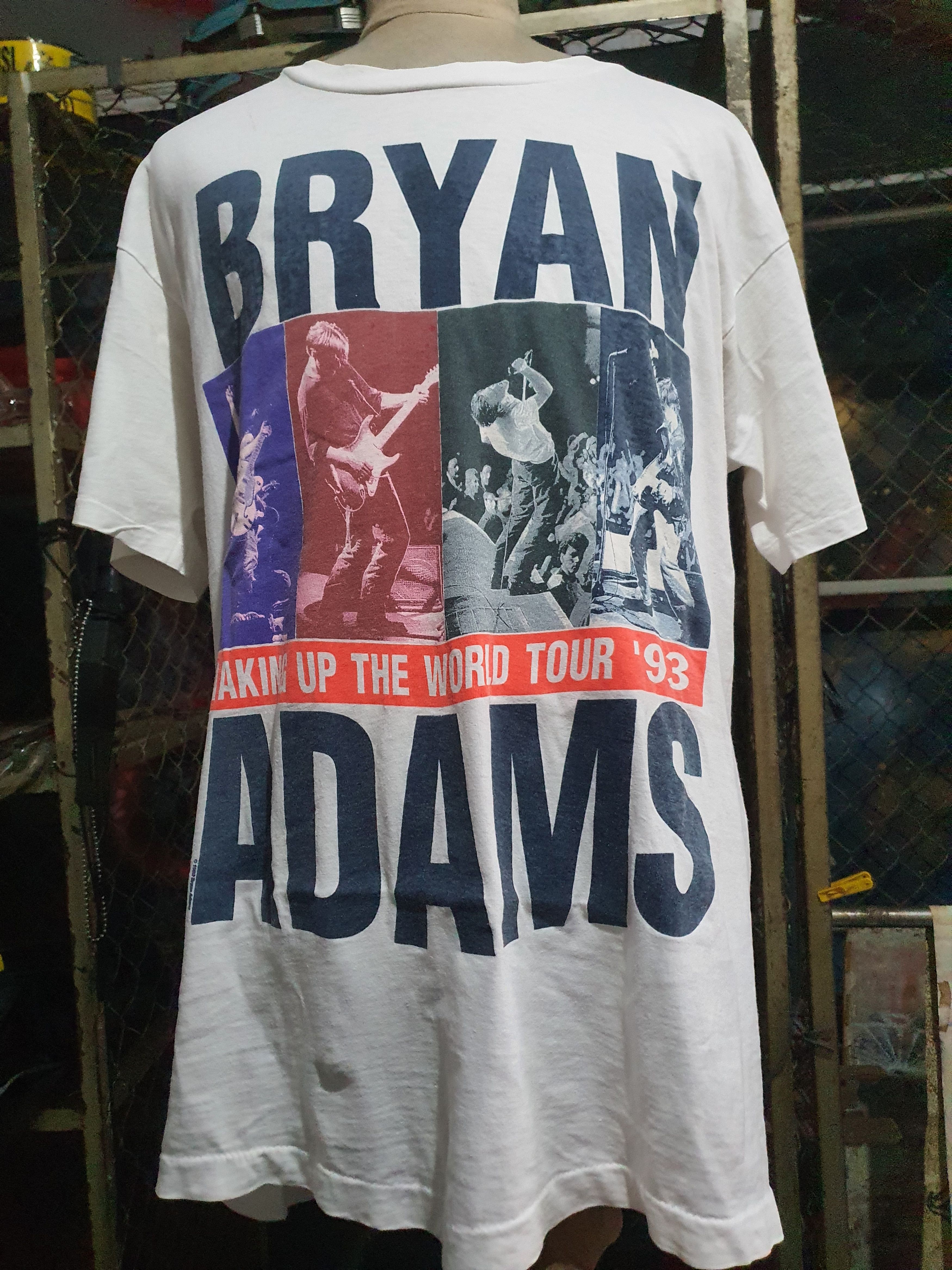 Band Tees 🌹 Bryan Adams XL 🌹 Size US XL / EU 56 / 4 - 1 Thumbnail