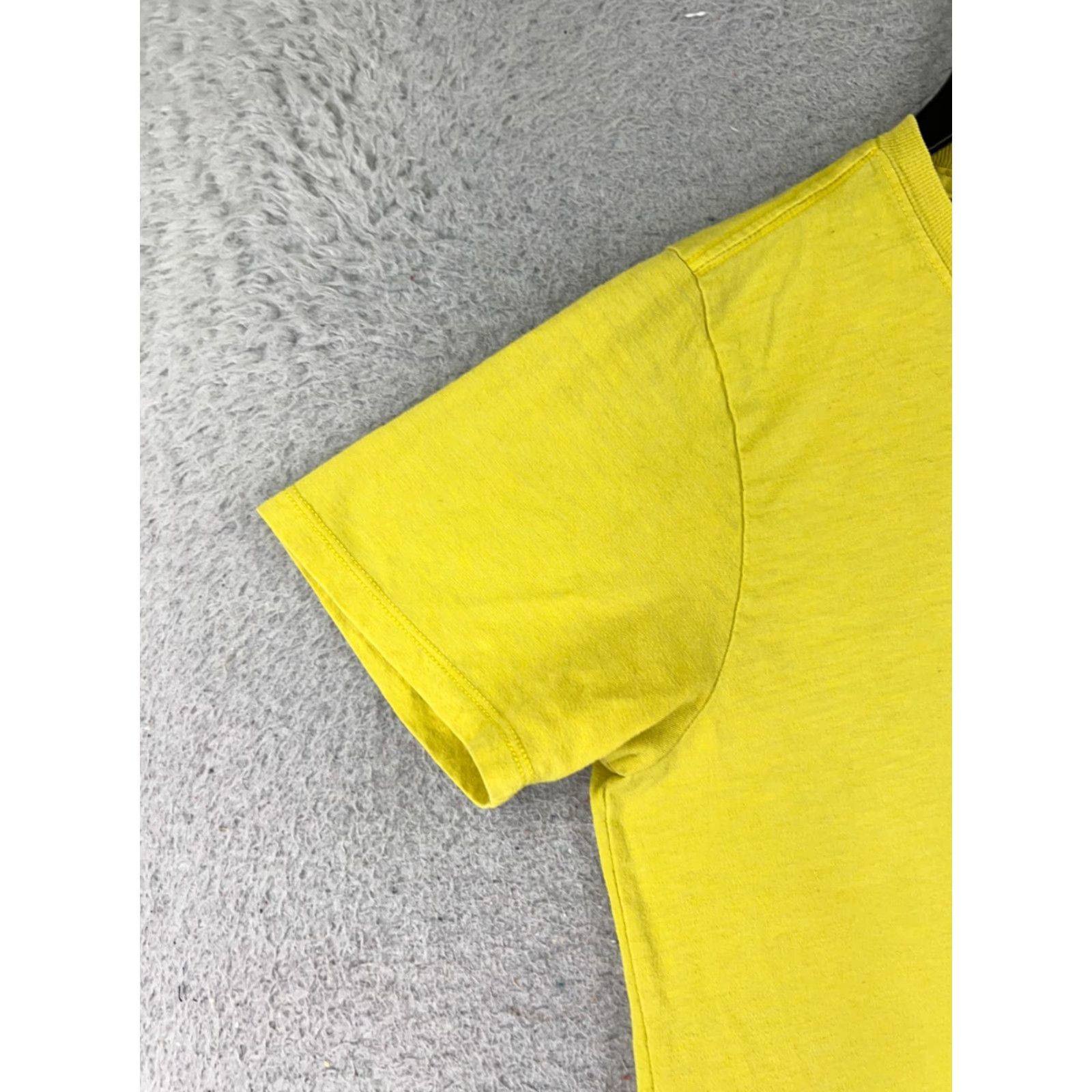 Patagonia Patagonia Shirt Men M Yellow Short Sleeve Crew Neck Cotton Patagonia Shirt Mens M Yellow Short Sleeve Crew Neck Cotton Jersey Logo Size US M / EU 48-50 / 2 - 3 Thumbnail