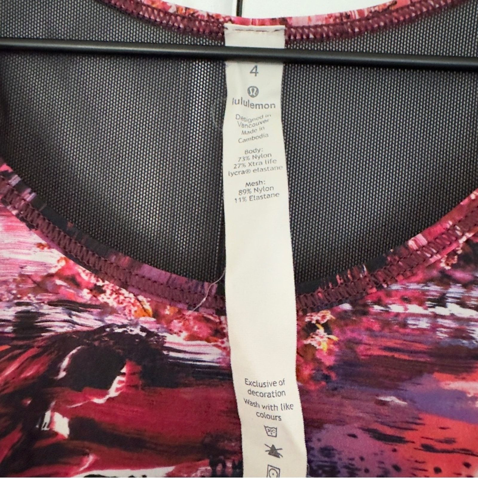Lululemon Lululemon Sculpt Tank II in Dahliascape Multi / Black size 4 Size S / US 4 / IT 40 - 8 Thumbnail