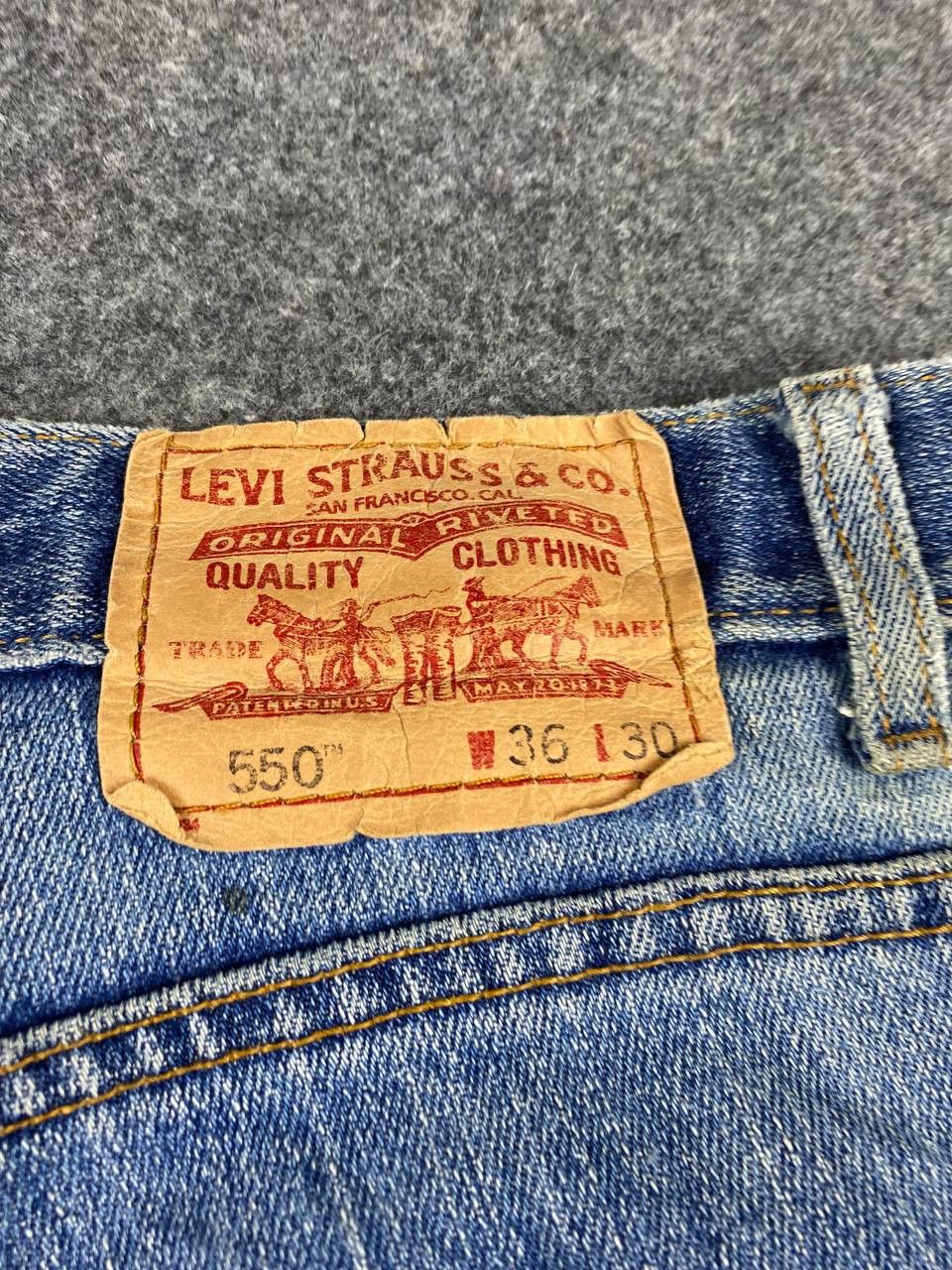 Levi's vintage levis 550 relaxed fit distressed denim Size US 38 / EU 54 - 6 Thumbnail