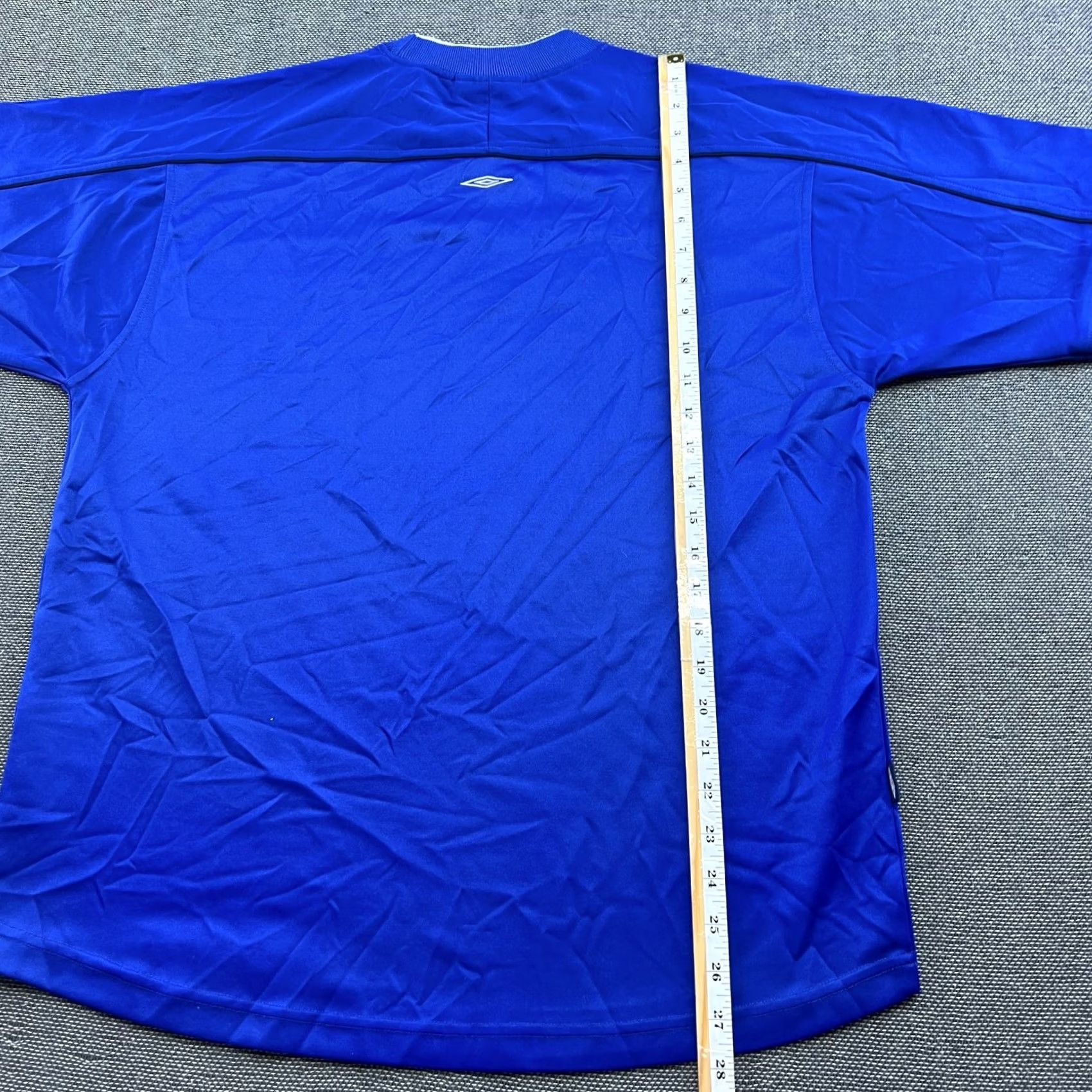 Umbro VINTAGE Umbro Football Jersey Mens 90s Norway Medium Blue Short Sleeve Pullover Quick Dry Moisture Wicking Football Federation T-Shirt Size US L / EU 52-54 / 3 - 7 Thumbnail