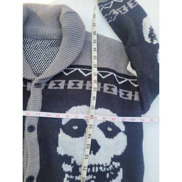 Misfits Misfits Cardigan Sweater Button up Acrylic Knit Size US L / EU 52-54 / 3 - 11 Thumbnail