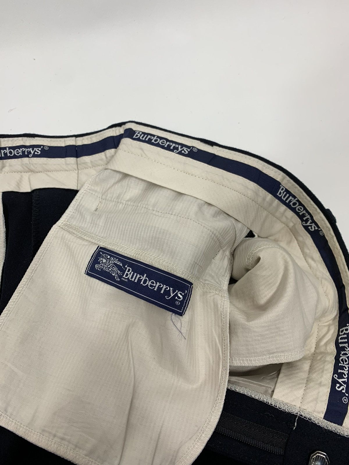Burberry Vintage Burberrys Men's Navy Wool Trousers West Germany Size US 32 / EU 48 - 13 Thumbnail