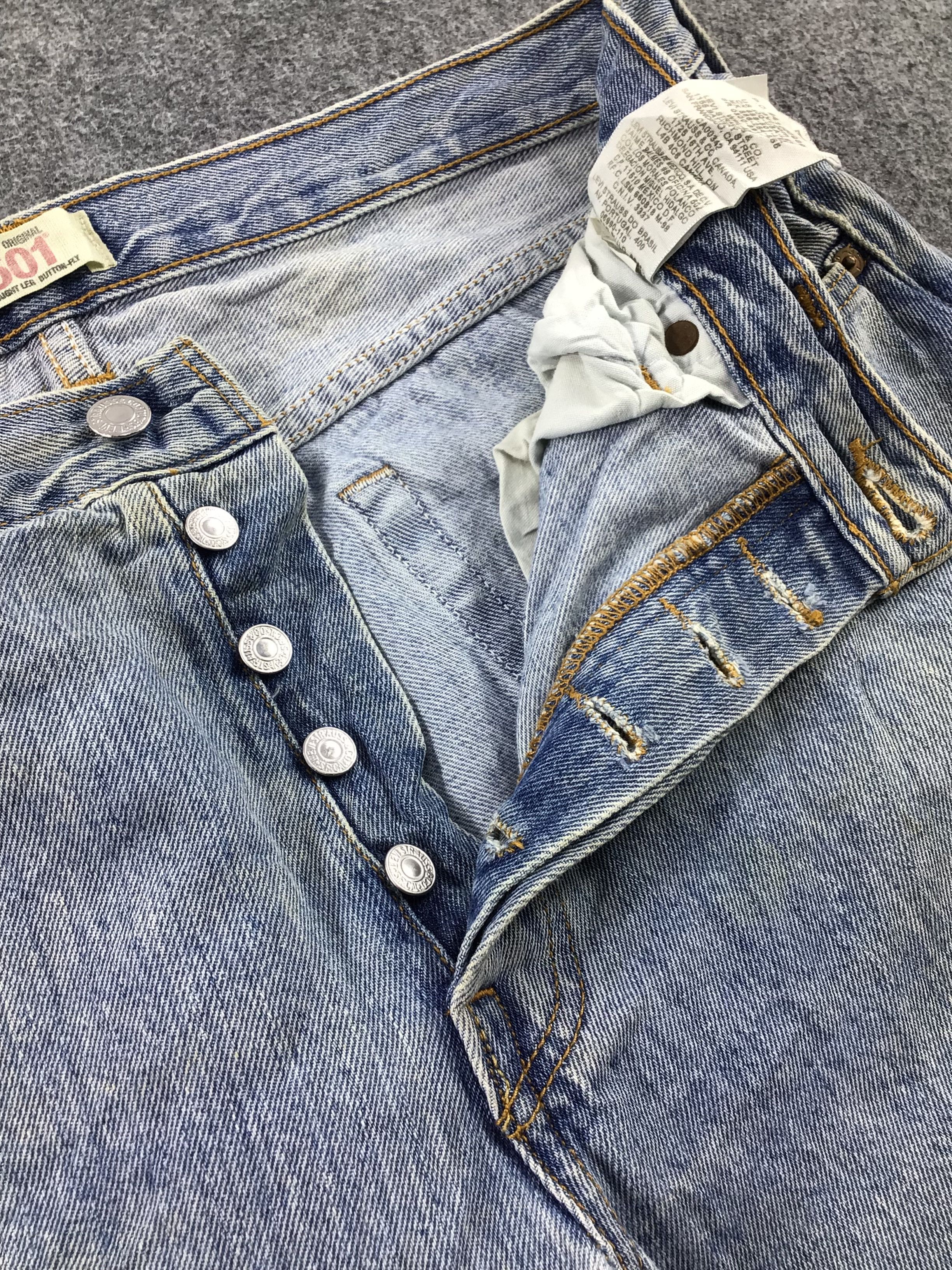 Levi's Vintage Levis 501 Jeans Dirty Medium Wash Denim KJ234 Size US 33 - 7 Thumbnail