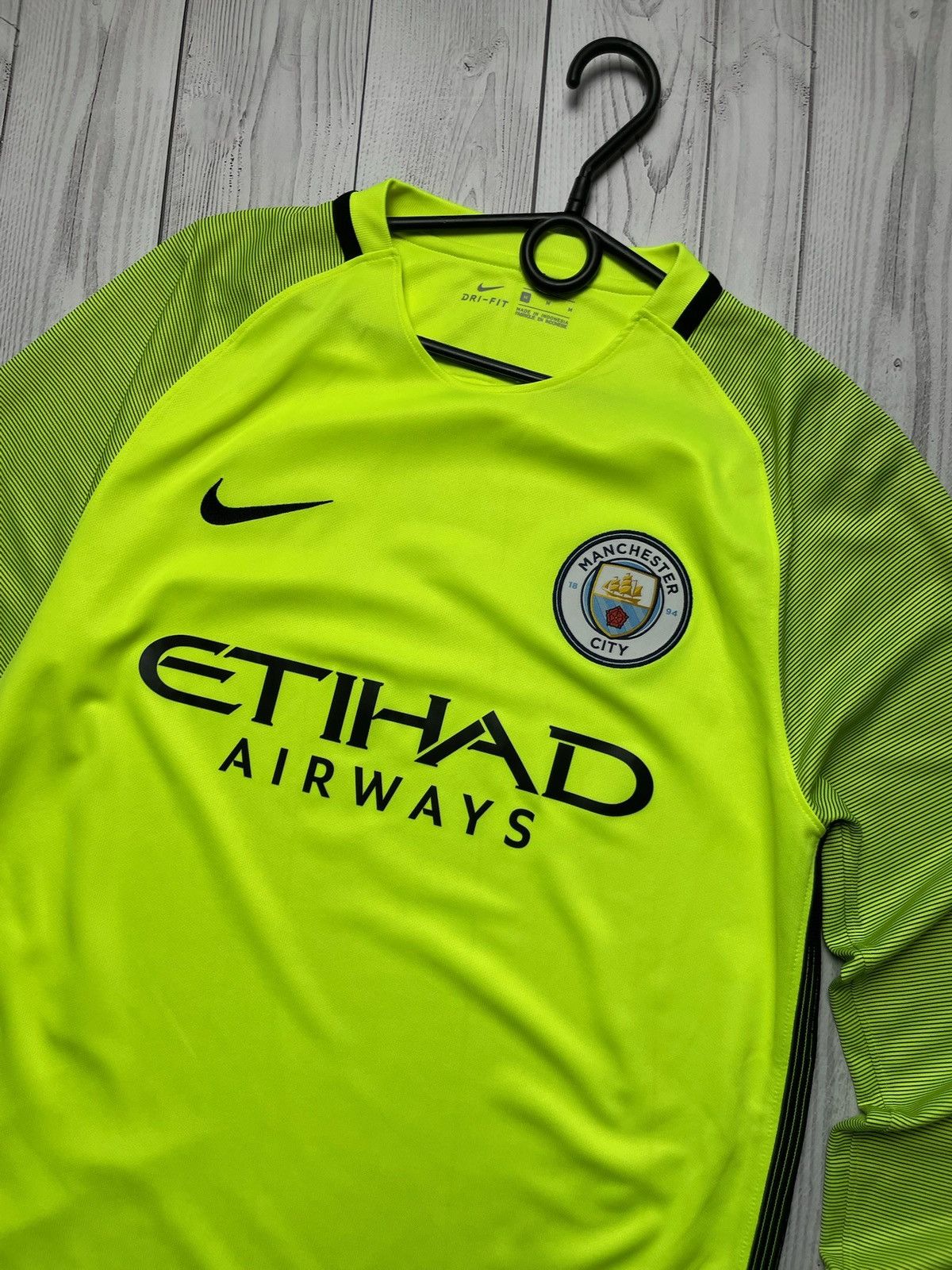 Nike × Vintage Vintage Nike Manchester City soccer jersey Long sleeve M Size US M / EU 48-50 / 2 - 2 Thumbnail