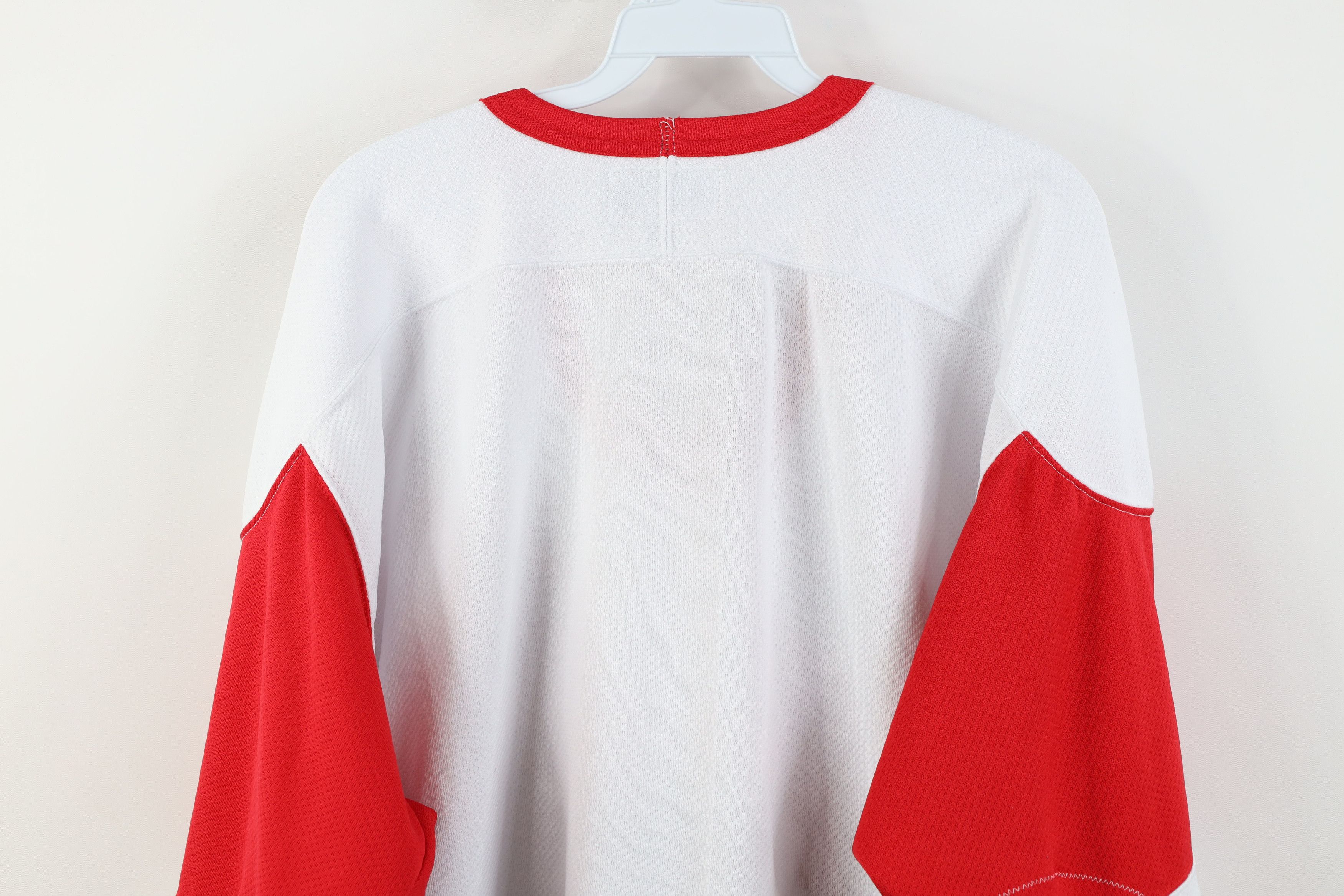 Starter Vintage 90s Starter Red Wings Hockey Jersey 2Pac 2 Pac White Size US L / EU 52-54 / 3 - 15 Thumbnail
