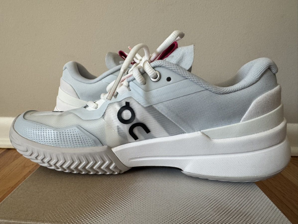 On On | The ROGER PRO 2 Women’s Tennis Shoes Size US 8.5 / IT 38.5 - 9 Thumbnail
