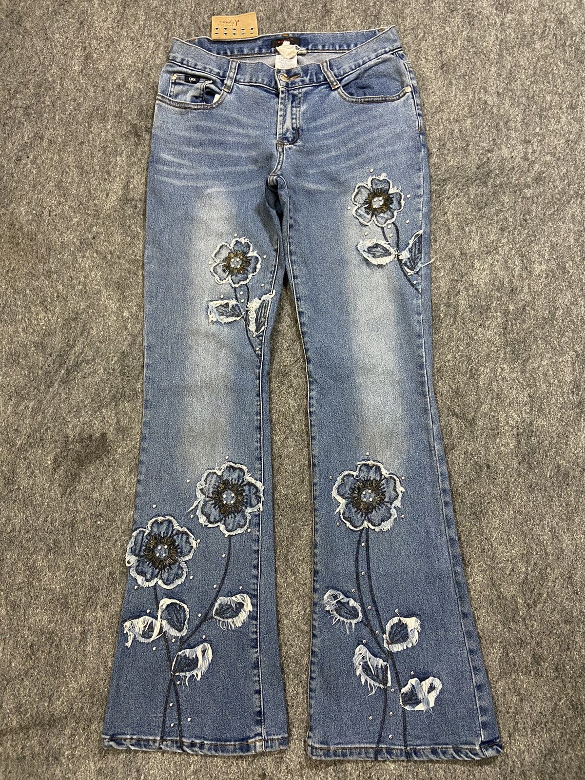 If Six Was Nine Vintage y2k YAGI denim pants flare embroidery floral Size 28" / US 6 / IT 42 - 4 Thumbnail