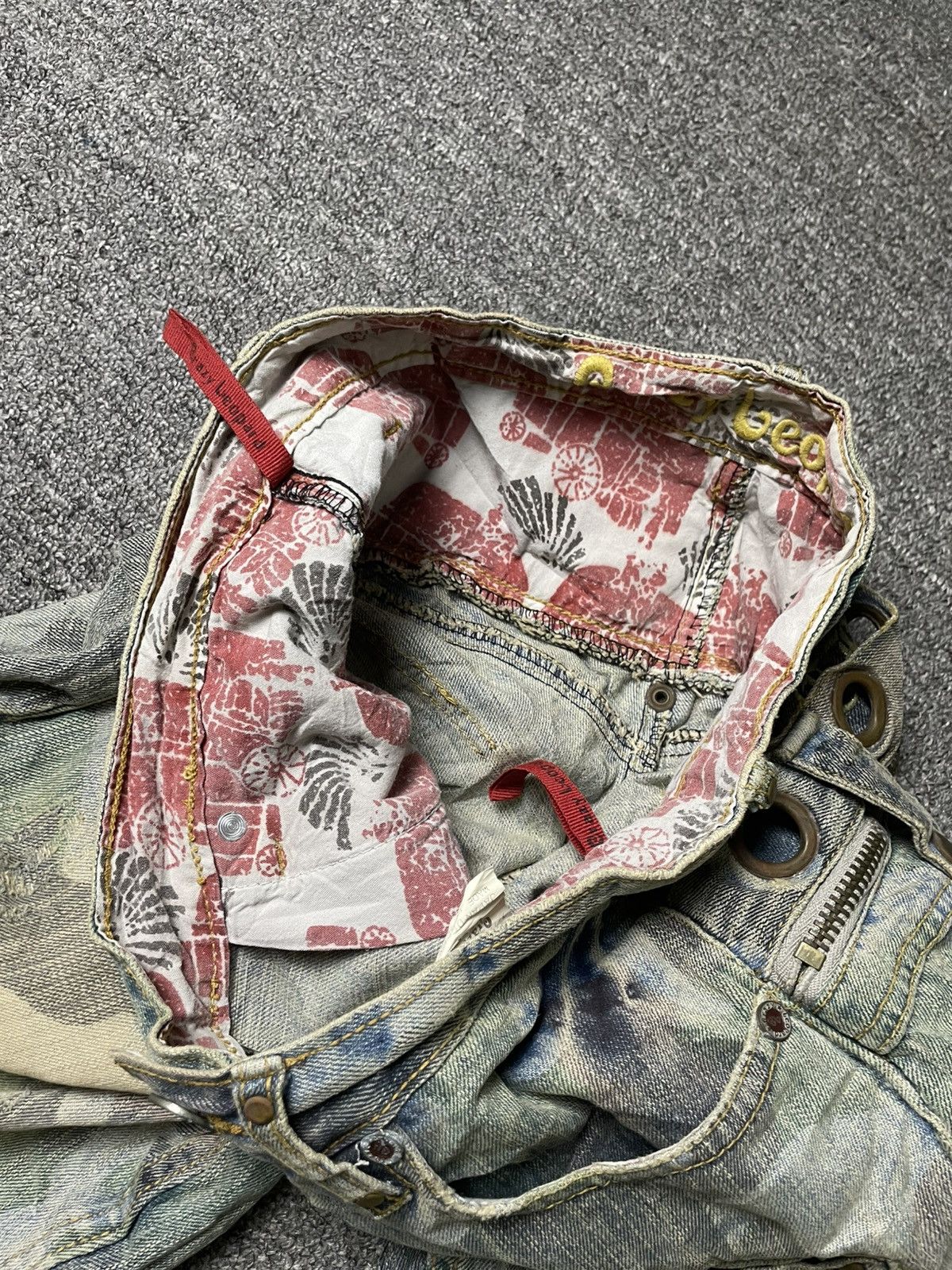 Japanese Brand × Vintage Vintage CRAZY LEOPARD Denim Shorts (95) Size US 28 / EU 44 - 15 Thumbnail