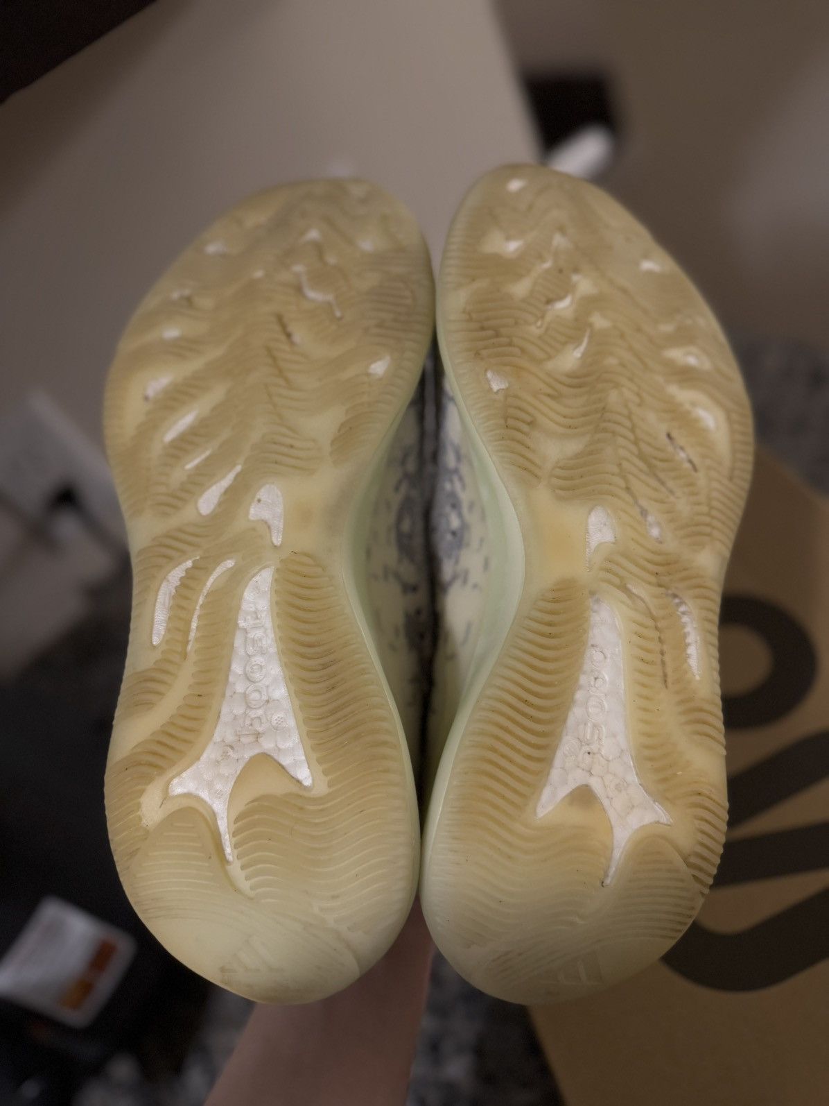 Adidas × Yeezy Yeezy 380 Alien Size 11.5 W BOX Clean Size US 11.5 / EU 44-45 - 10 Thumbnail