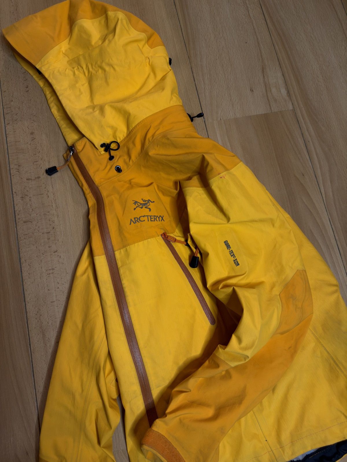 Arc'teryx Arcteryx women ski jacket gore tex Size S / US 4 / IT 40 - 20 Thumbnail
