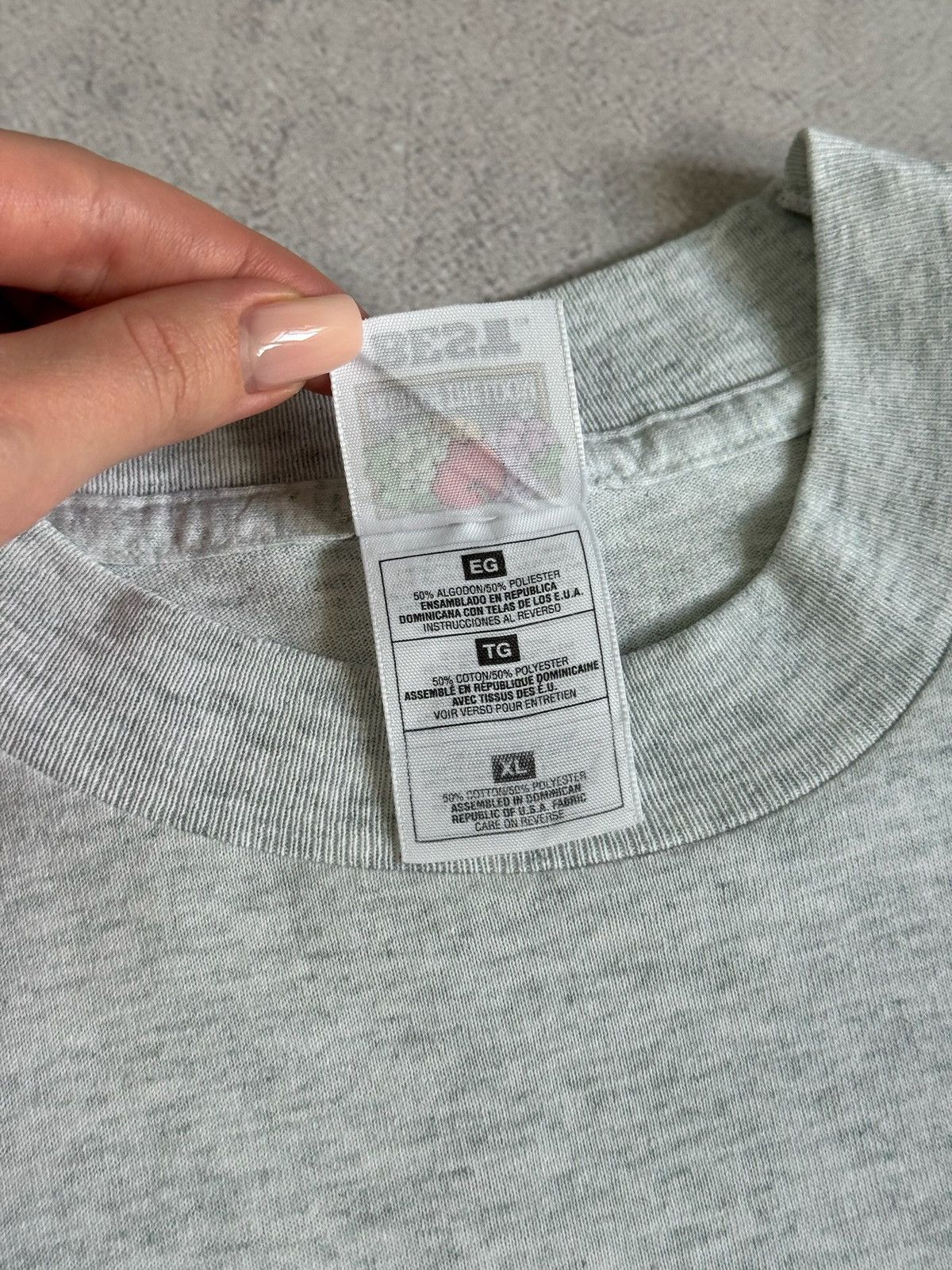 Fruit Of The Loom Vintage Snapple Beverages T Shirt Tee Big Logo Rare 80s Size US XL / EU 56 / 4 - 15 Thumbnail