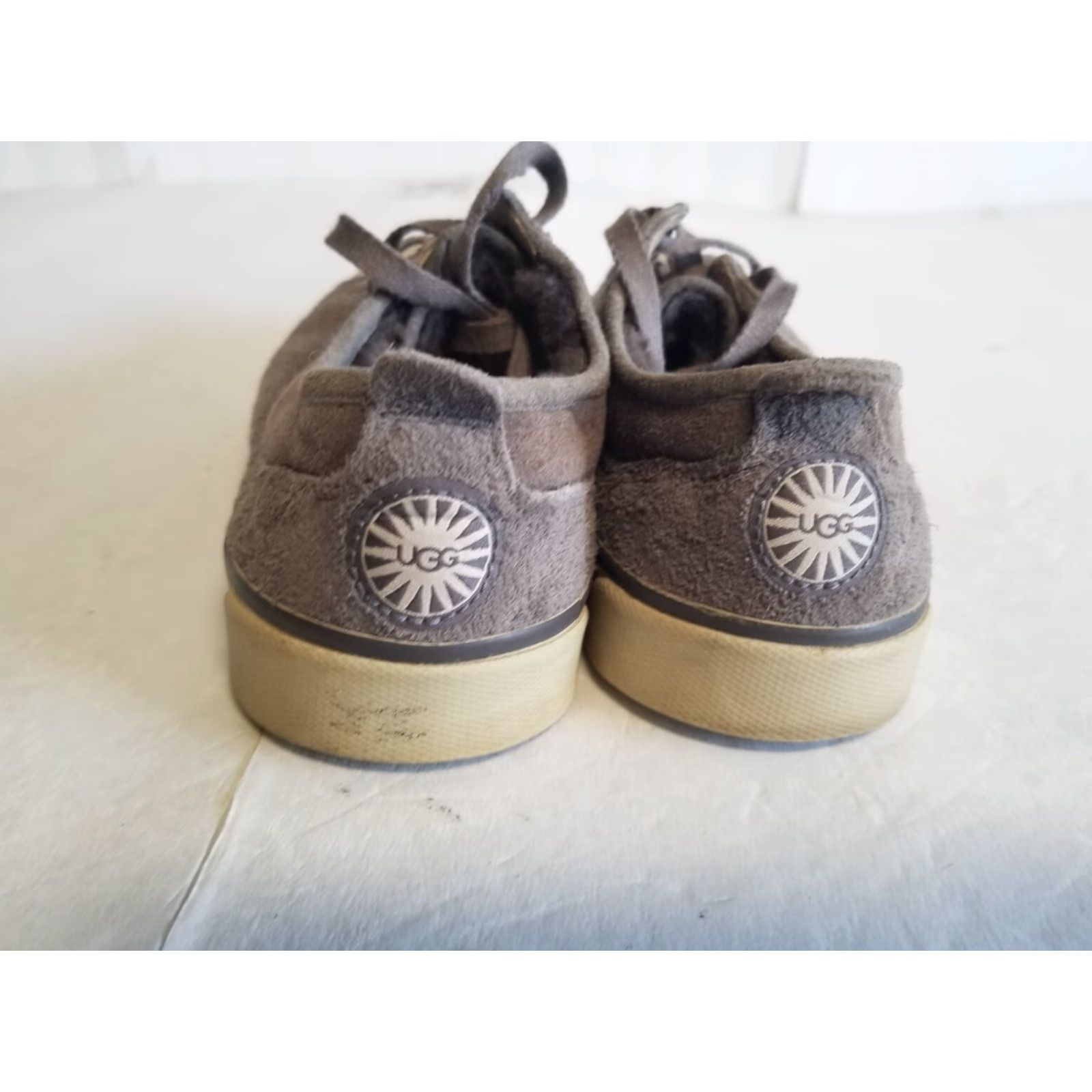 Ugg UGG Shoes Women S/N 1888 Low Top Lace Up Brown Leather Shearling Lined Casual 6.5 Size M / US 6-8 / IT 42-44 - 5 Thumbnail