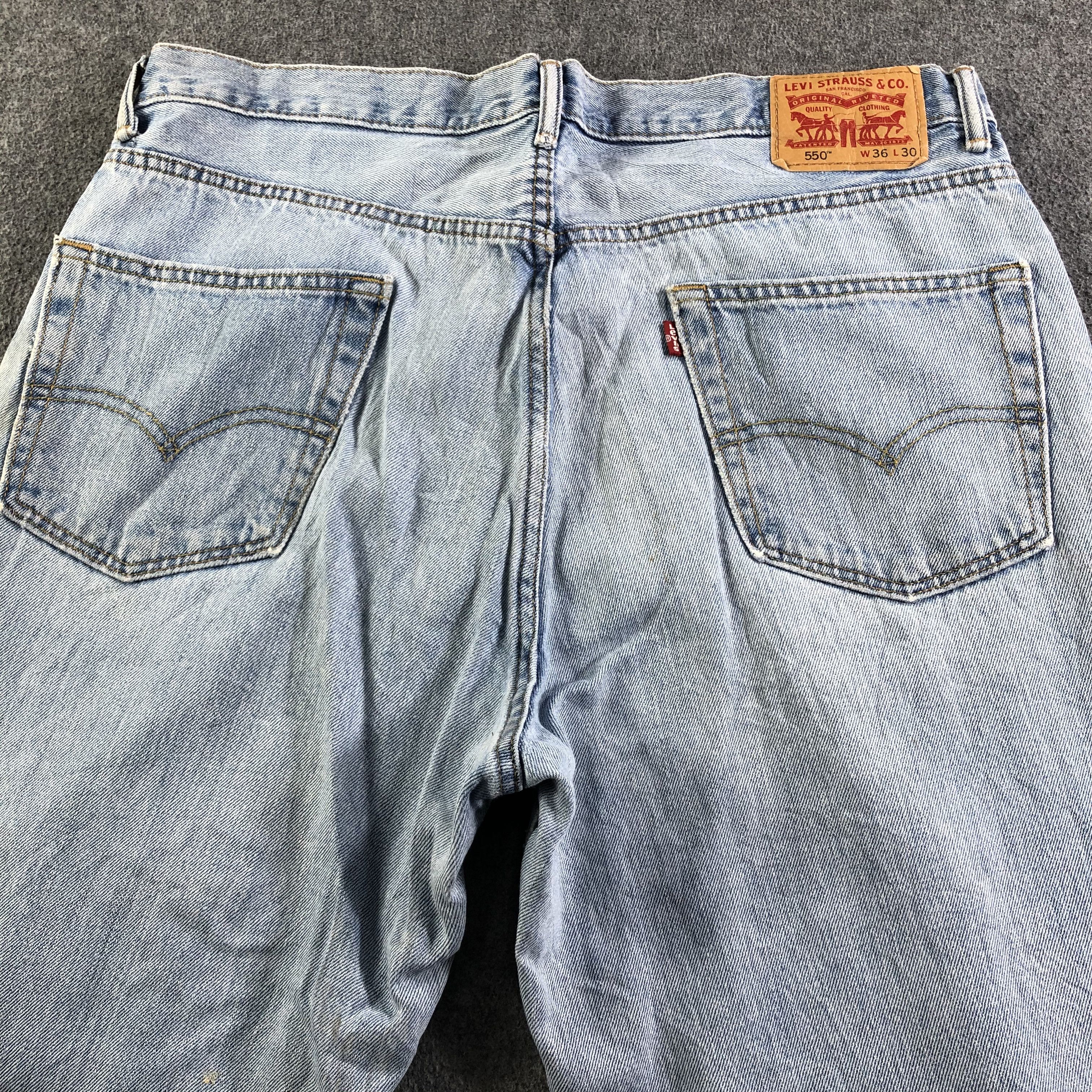 Levi's Vintage Light Wash Levis 550 Jeans-J3516 Size US 37 - 4 Thumbnail