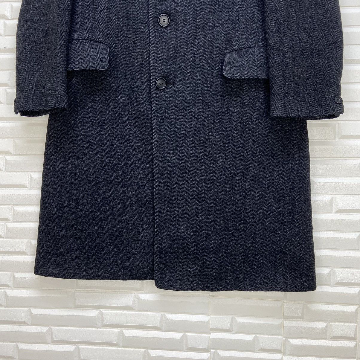Holt Renfrew Pure Virgin Wool Holt Renfrew Herringbone Overcoat Size US M / EU 48-50 / 2 - 6 Thumbnail
