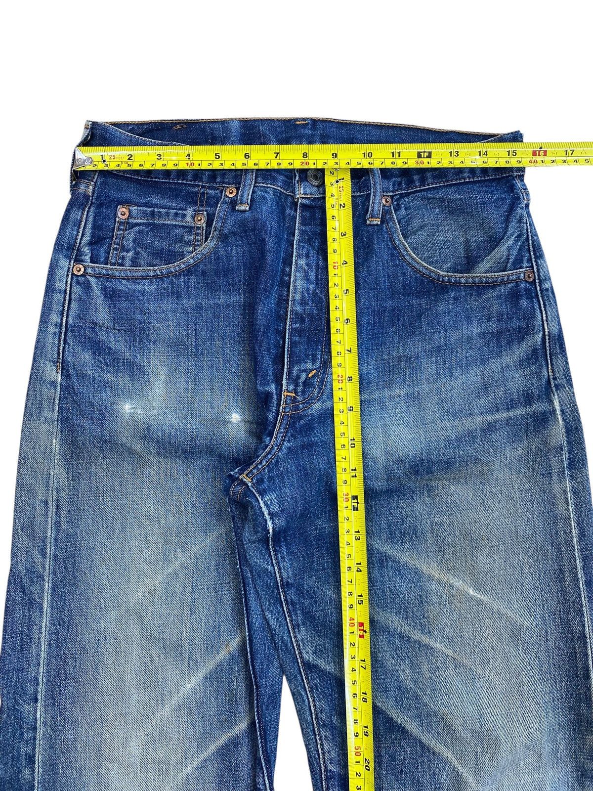 Levi's Levi’s Faded Blue Wash Whiskers Style Loose Jeans Size US 31 - 9 Thumbnail