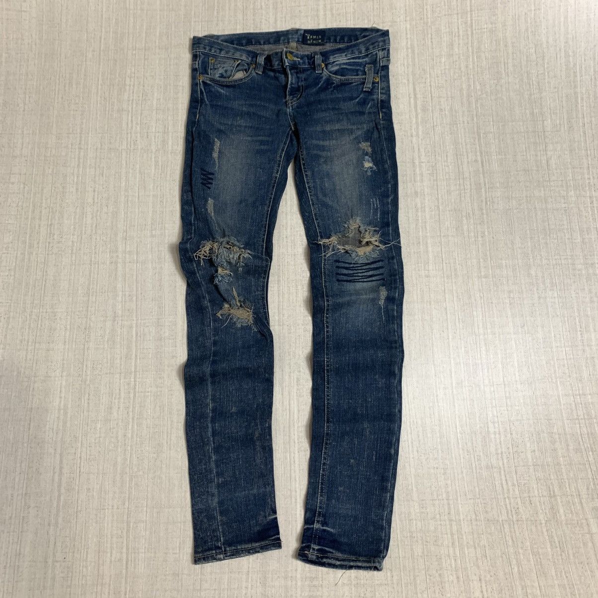 If Six Was Nine 2000s distressed slim denim pants Size US 30 / EU 46 - 3 Thumbnail