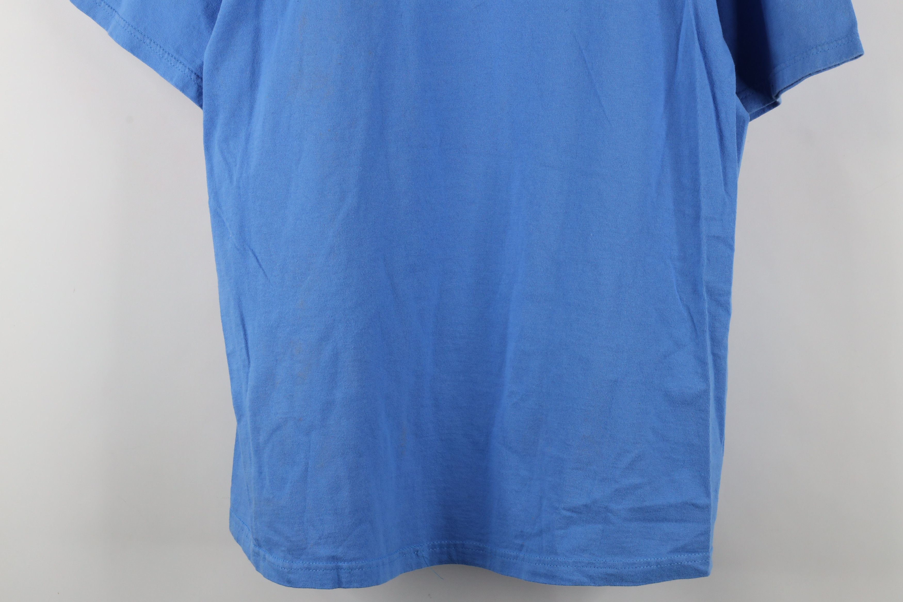 Vintage Vintage 90s Clarks Grill American Bandstand T-Shirt Blue Size US L / EU 52-54 / 3 - 14 Thumbnail